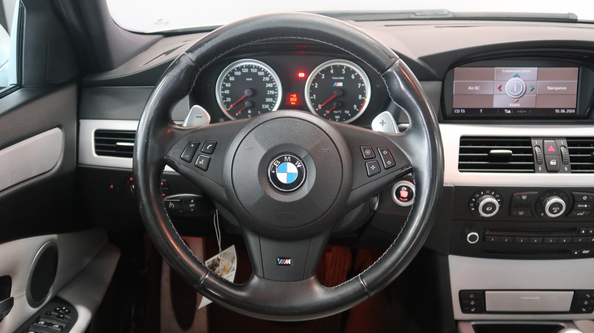 BMW M5-image-26