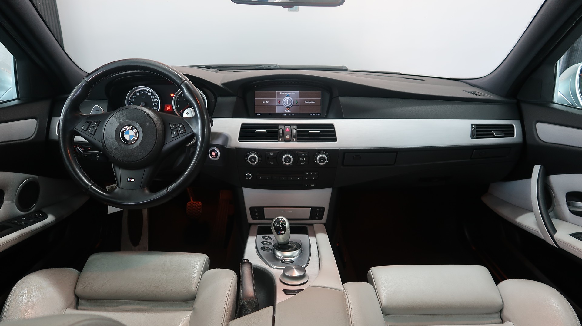 BMW M5-image-29