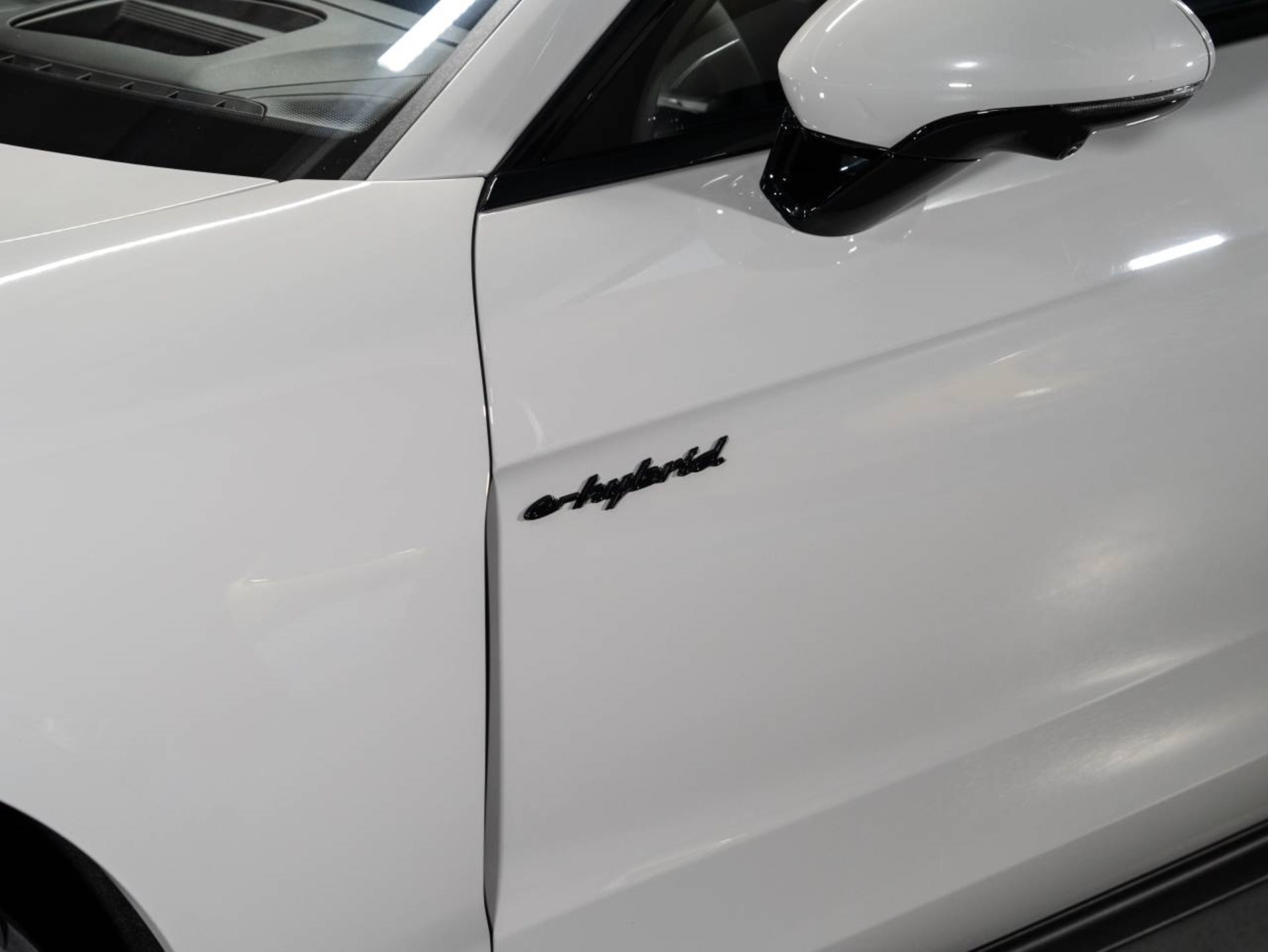 PORSCHE Panamera 4 E-Hybrid-image-22