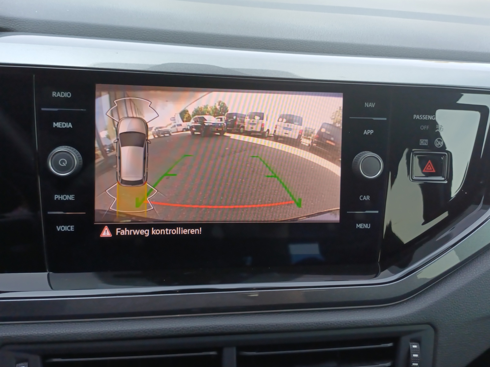 VW Polo 2.0 TSI GTI DSG-image-15