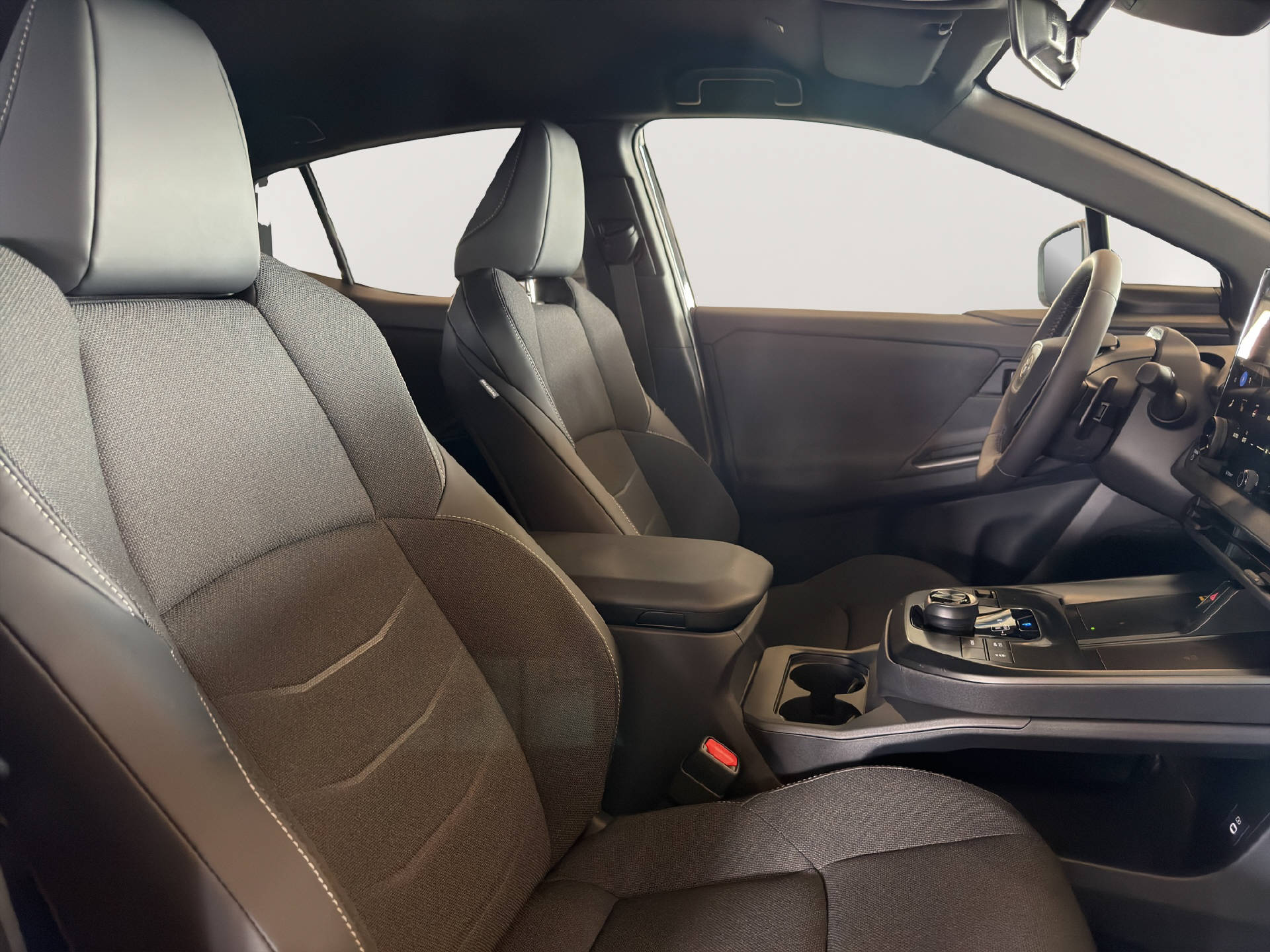 TOYOTA C-HR+ Style-image-16