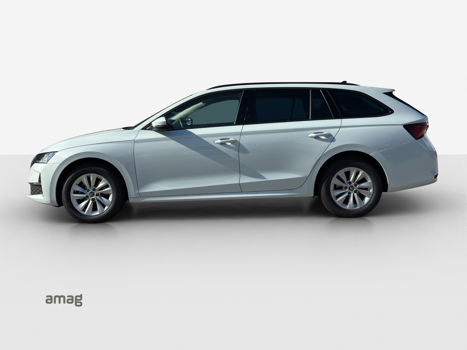 SKODA Octavia Combi 1.5 TSI mHEV DSG Dynamic-showroom-element-1