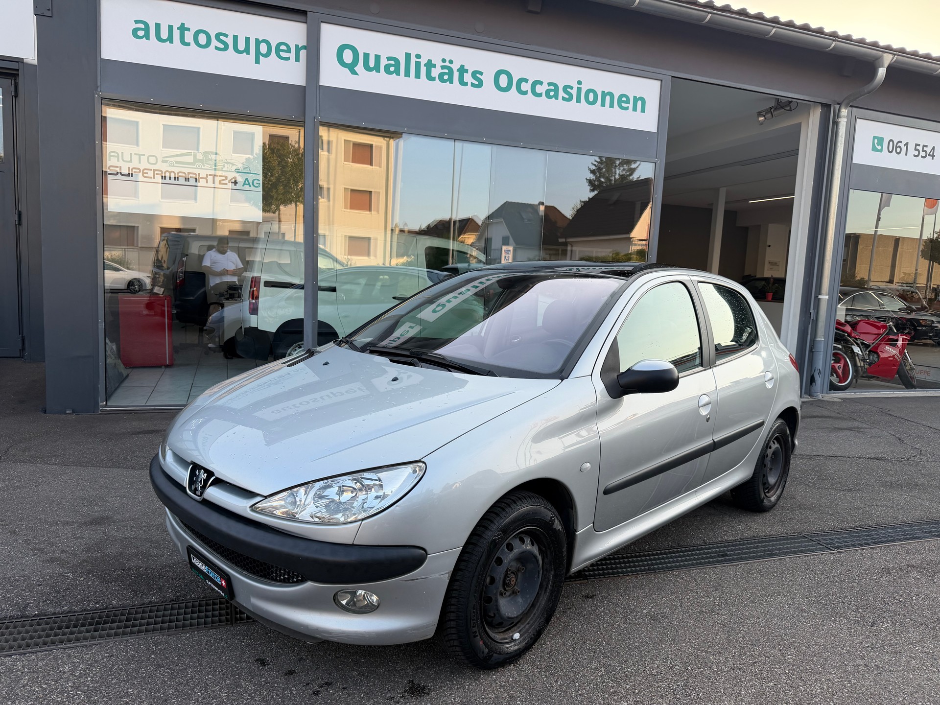 PEUGEOT 206 1.6 16V (XT) Premium