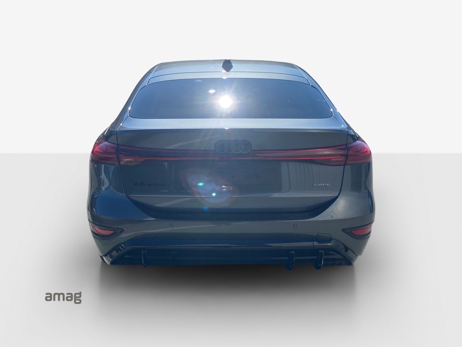 AUDI A6 Sportback e-tron quattro-showroom-element-3