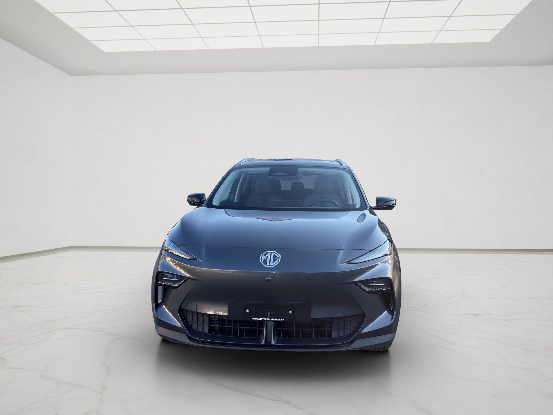 MG S5 EV 64kWh Luxury-showroom-element-1