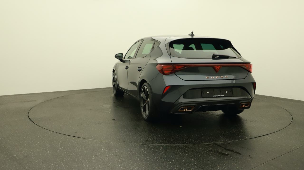 CUPRA LEON 1.5 e-HYBRID pHEV DSG-showroom-element-3