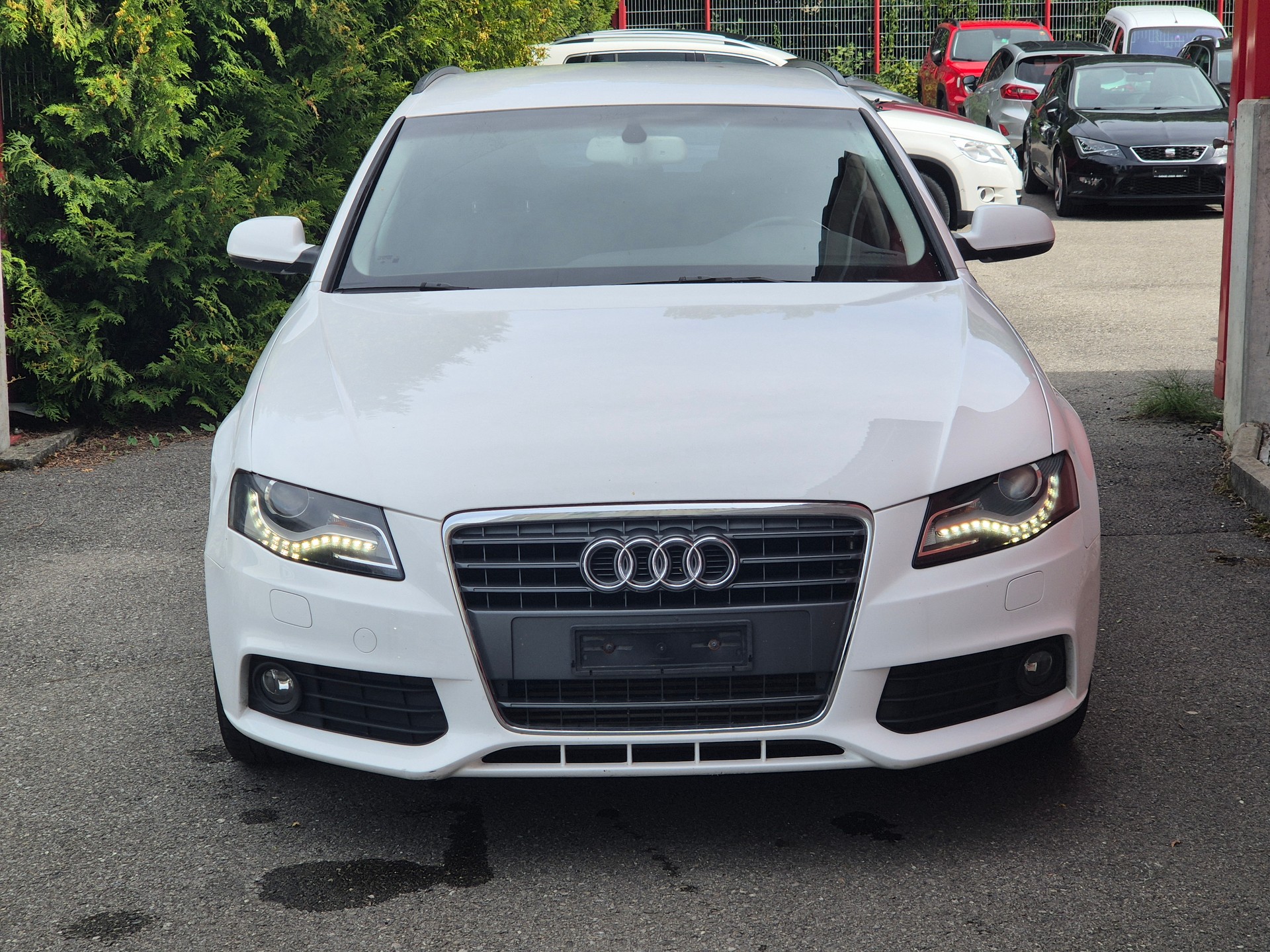 AUDI A4 Avant 1.8 TFSI-image-2