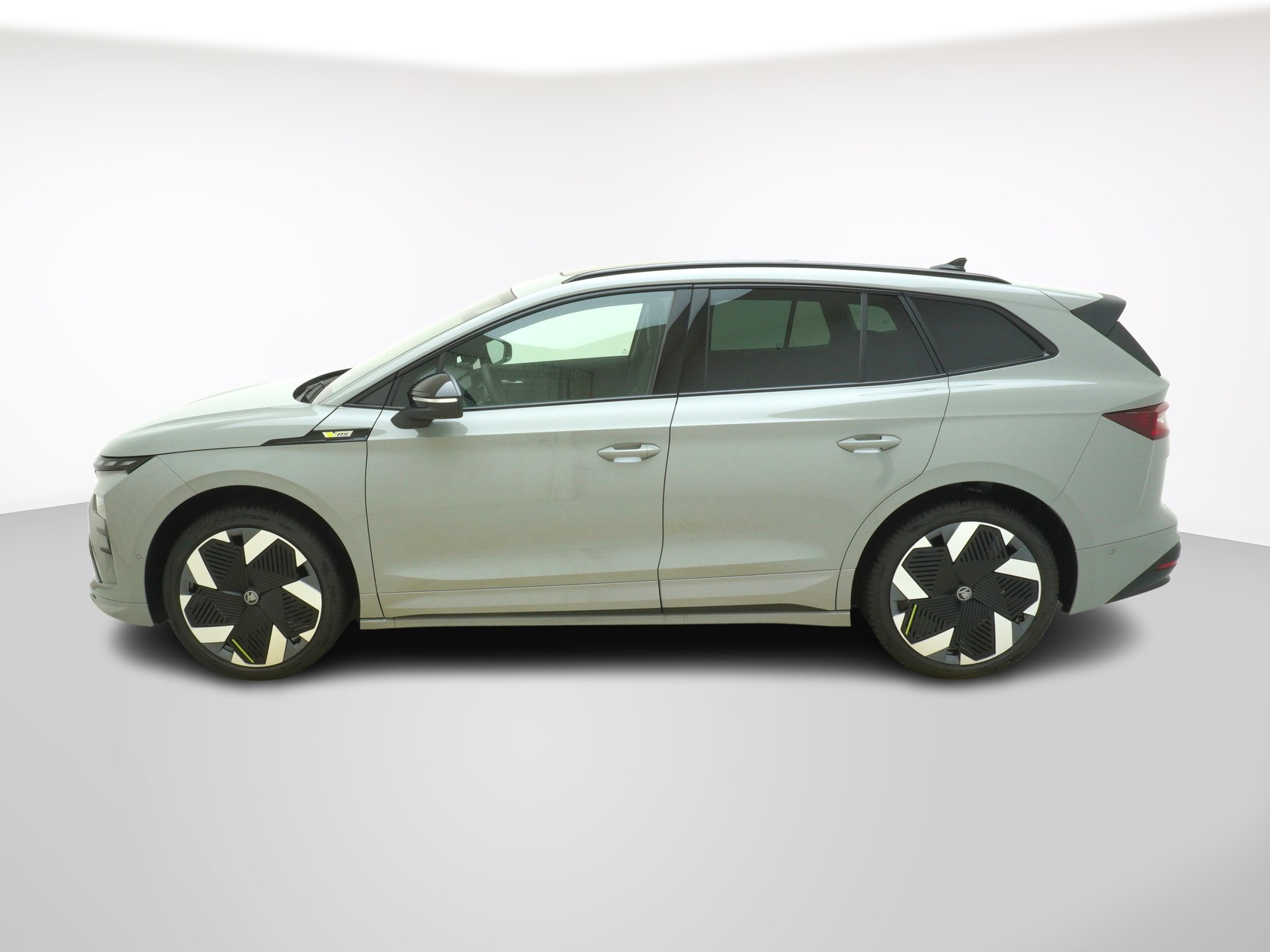 SKODA Enyaq iV RS-Lounge MAXX-showroom-element-1