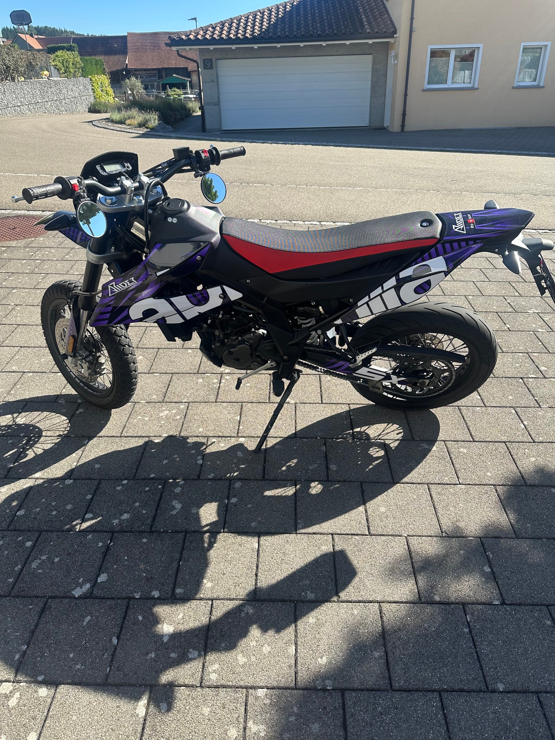APRILIA SX 125-image-2