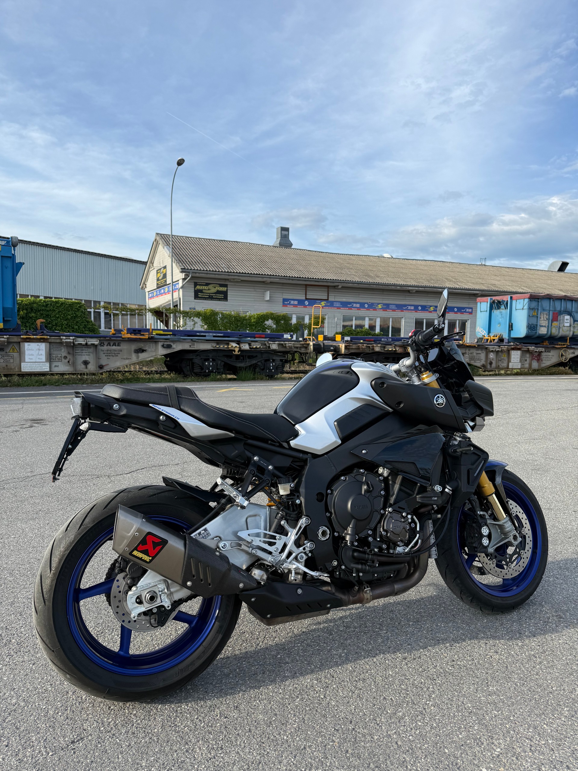 YAMAHA MT-10 SP ABS-image-5