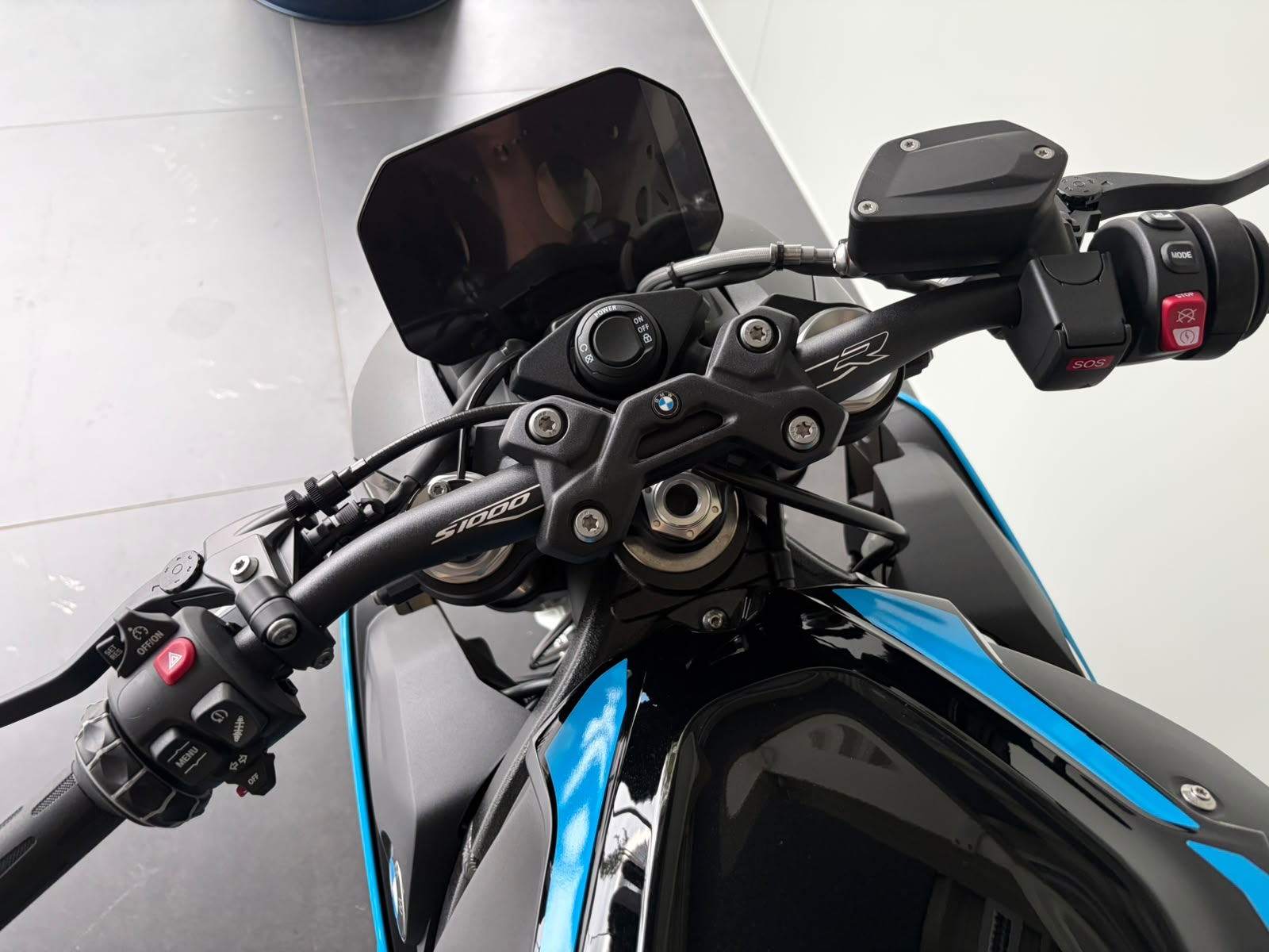 BMW S 1000 R-image-8