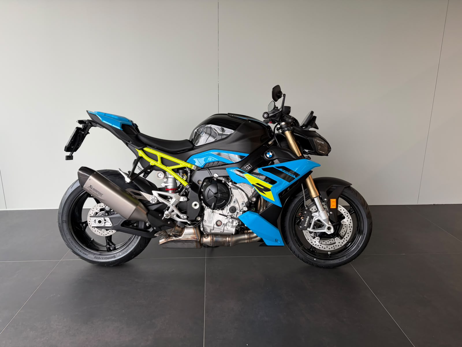 BMW S 1000 R-image-0