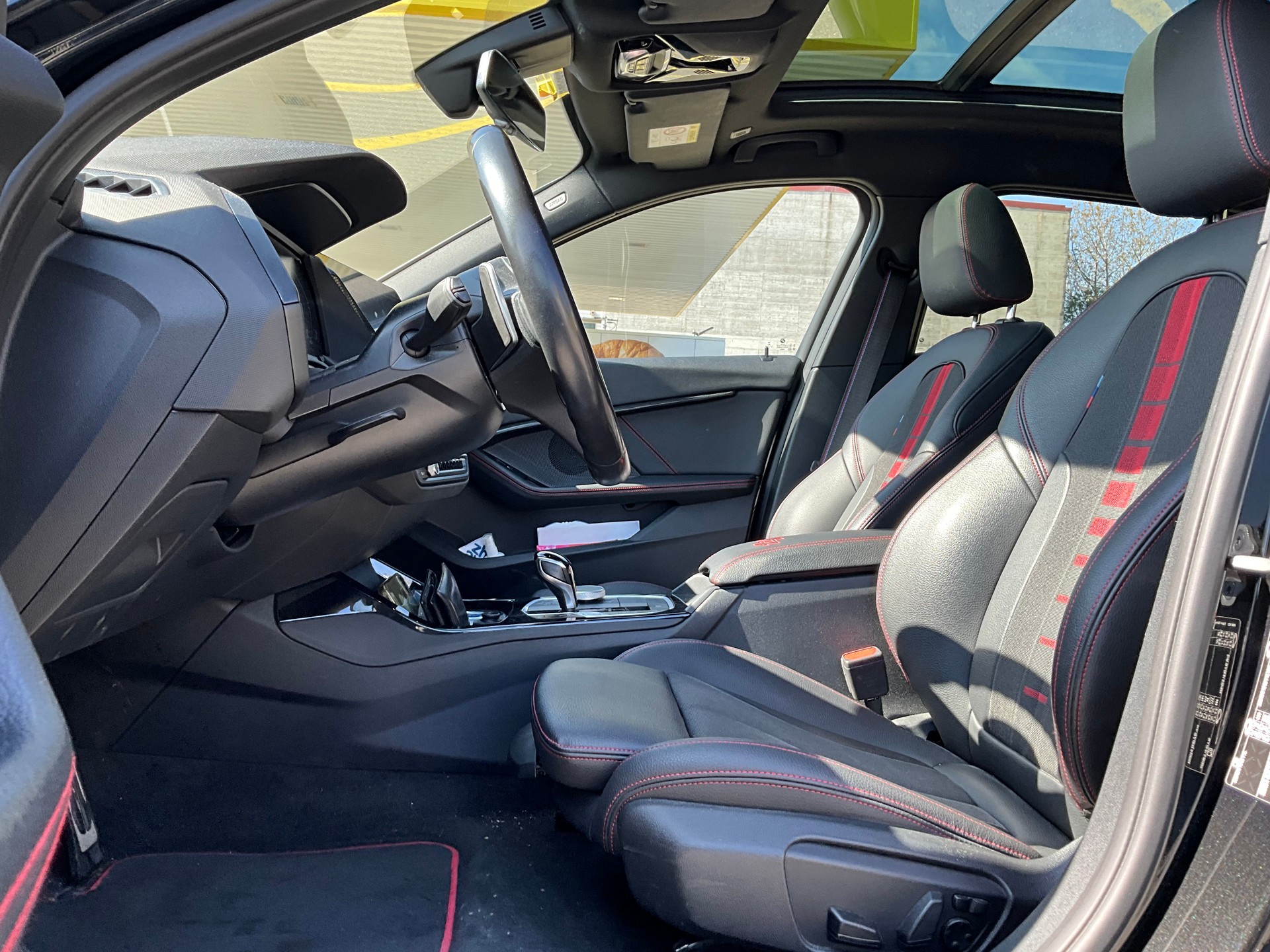 BMW 128ti-image-9