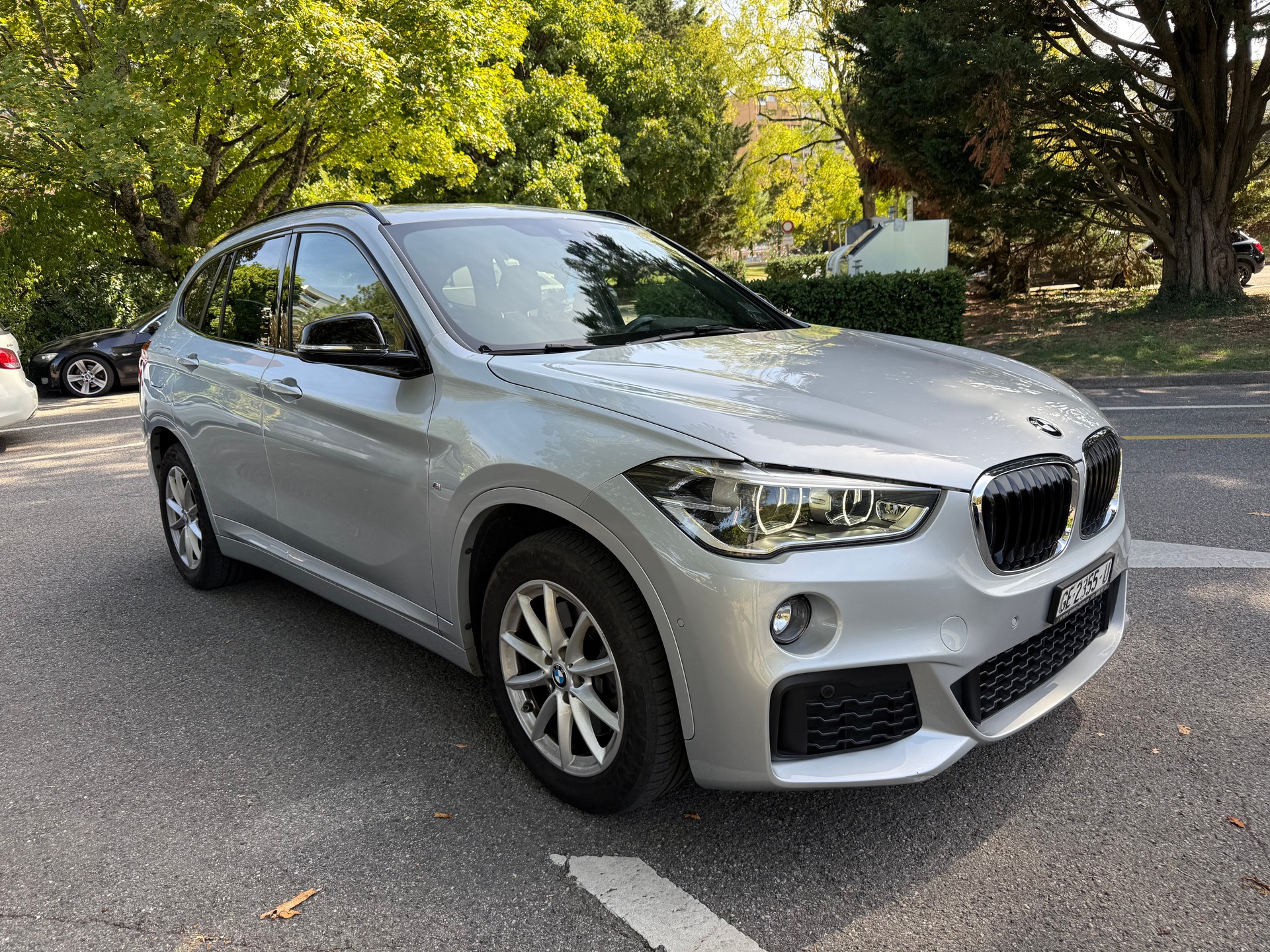 BMW X1 xDrive 20i M Sport Steptronic-showroom-element-2