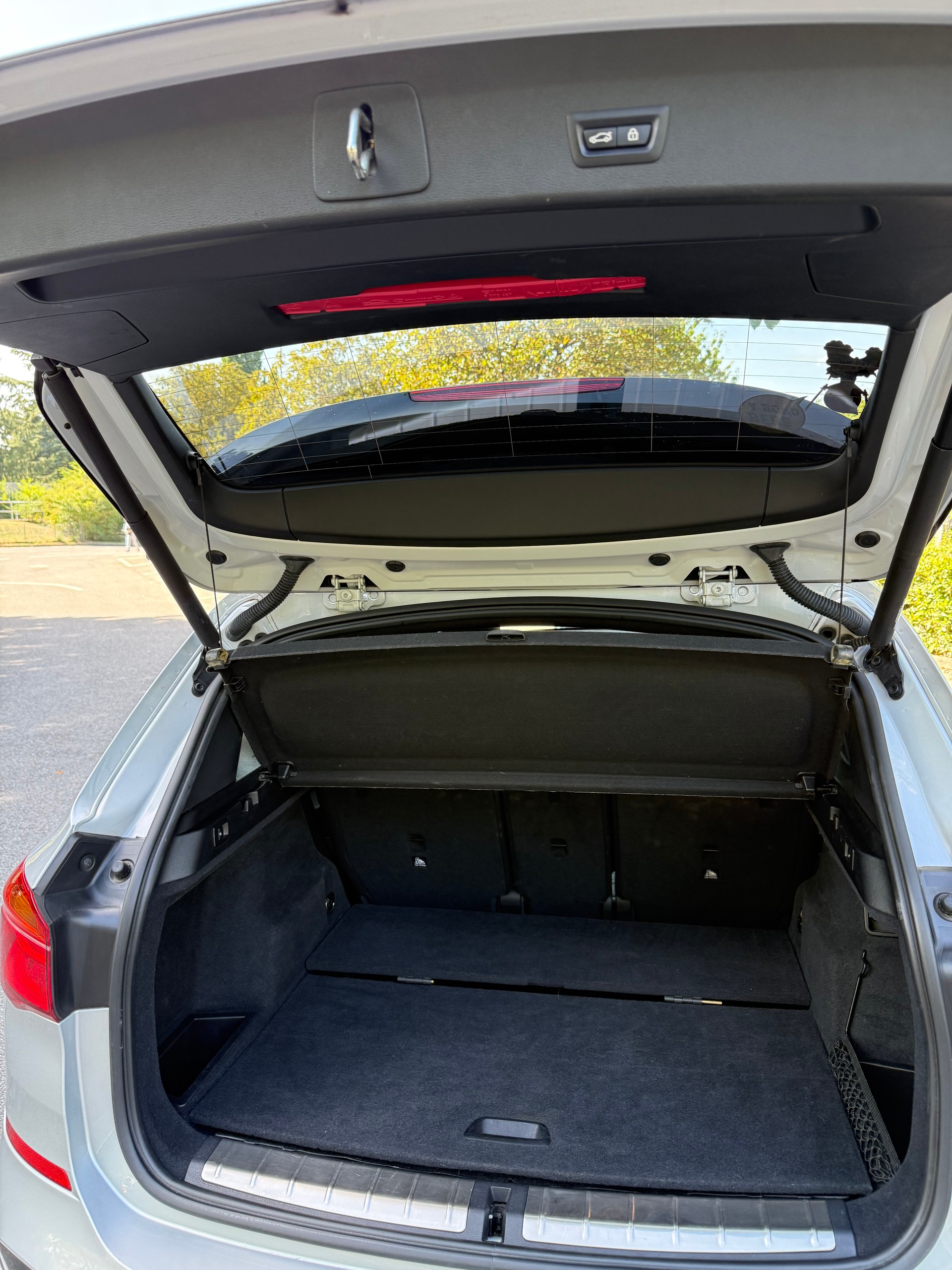 BMW X1 xDrive 20i M Sport Steptronic-image-23