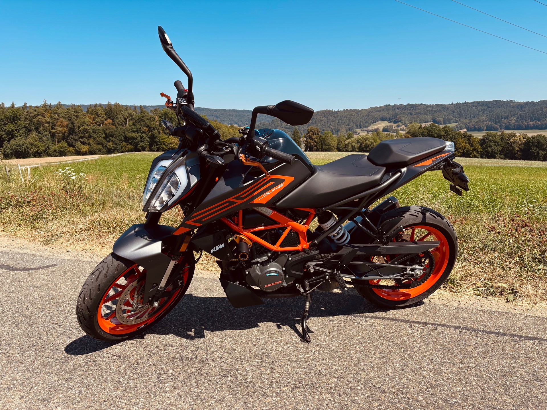 KTM 125 Duke-image-5
