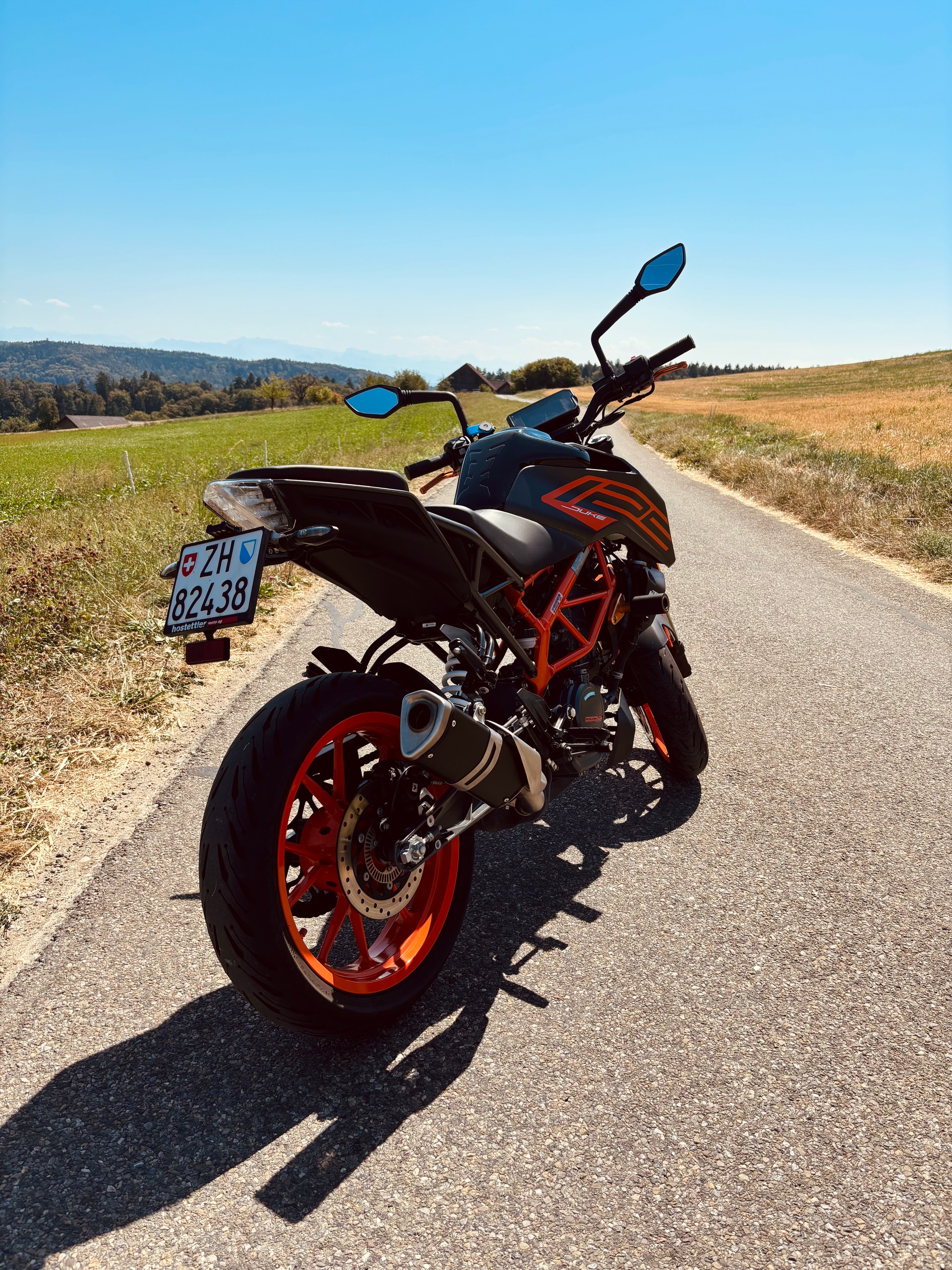 KTM 125 Duke-image-2