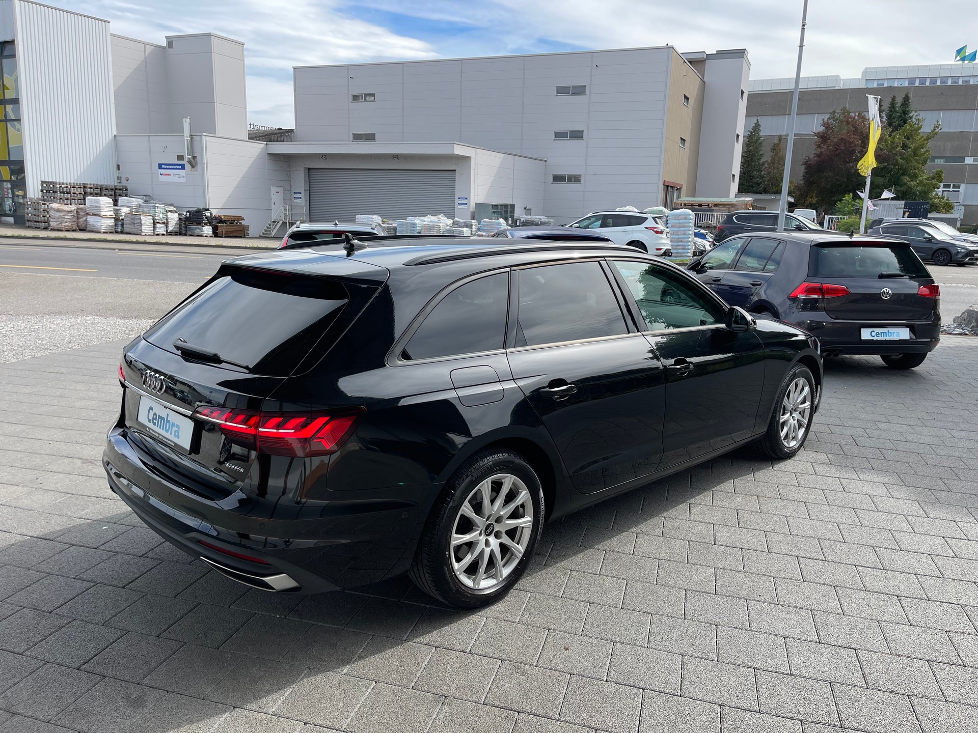 AUDI A4 Avant 40 TDI advanced quattro S-tronic-image-7