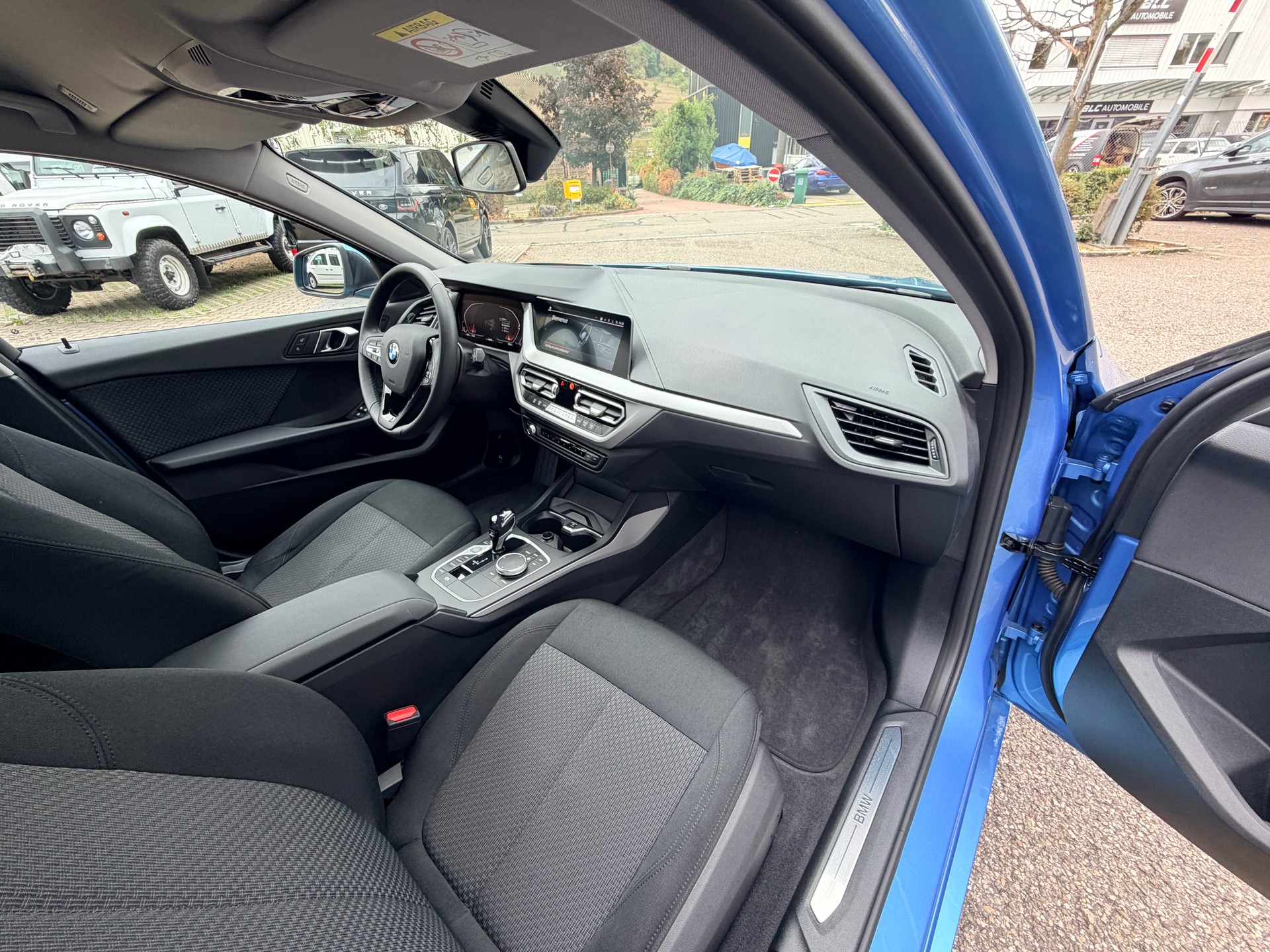 BMW 118i Steptronic-image-9