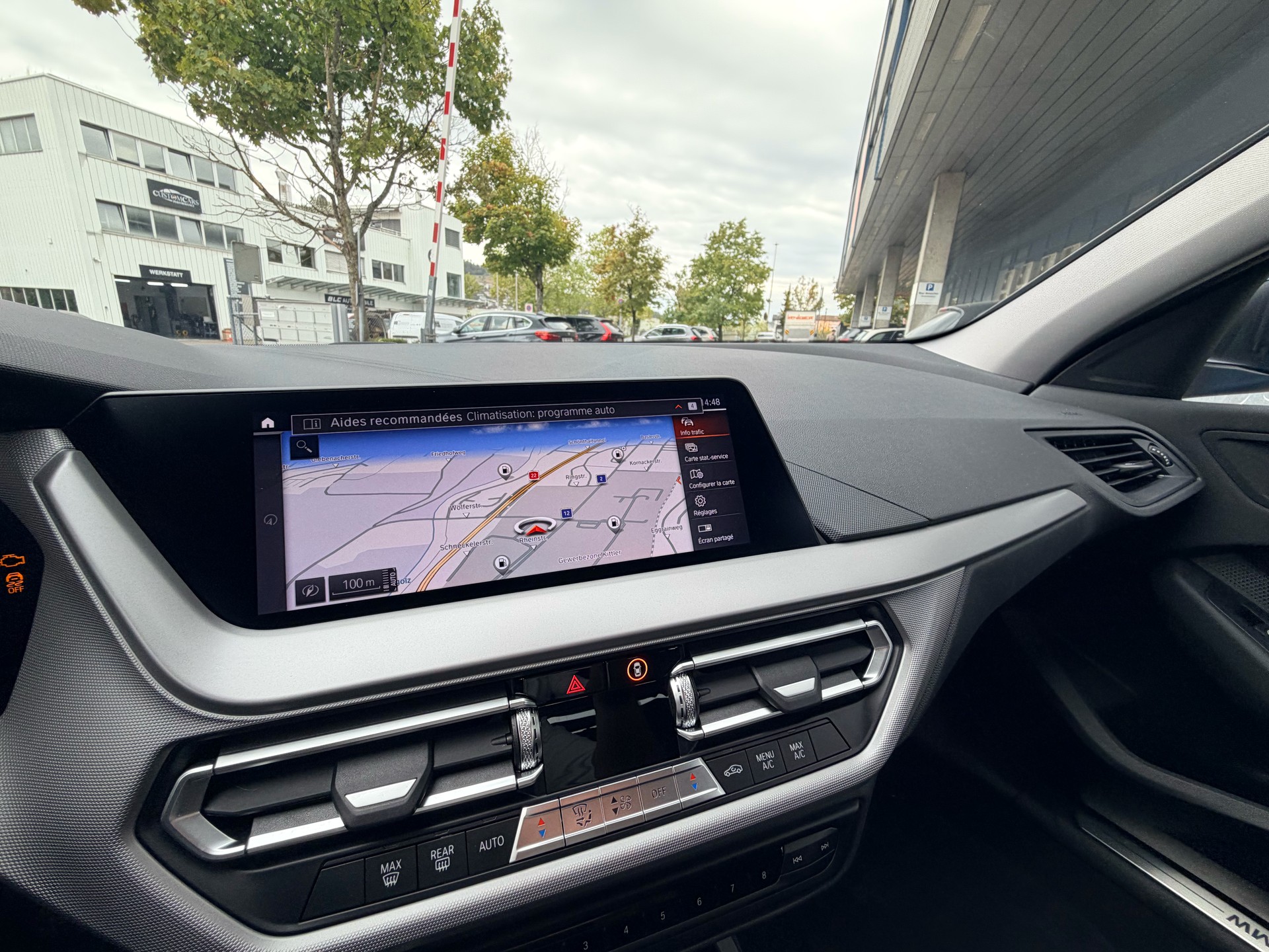 BMW 118i Steptronic-image-13