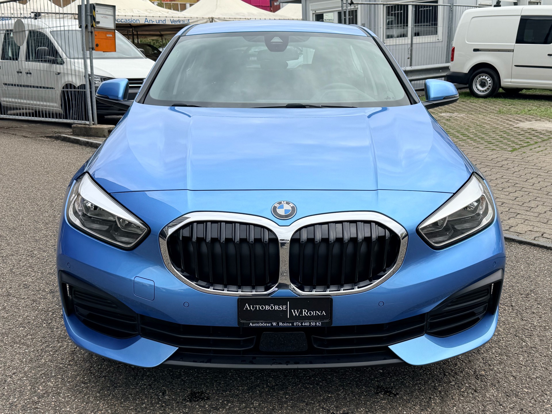 BMW 118i Steptronic-image-7