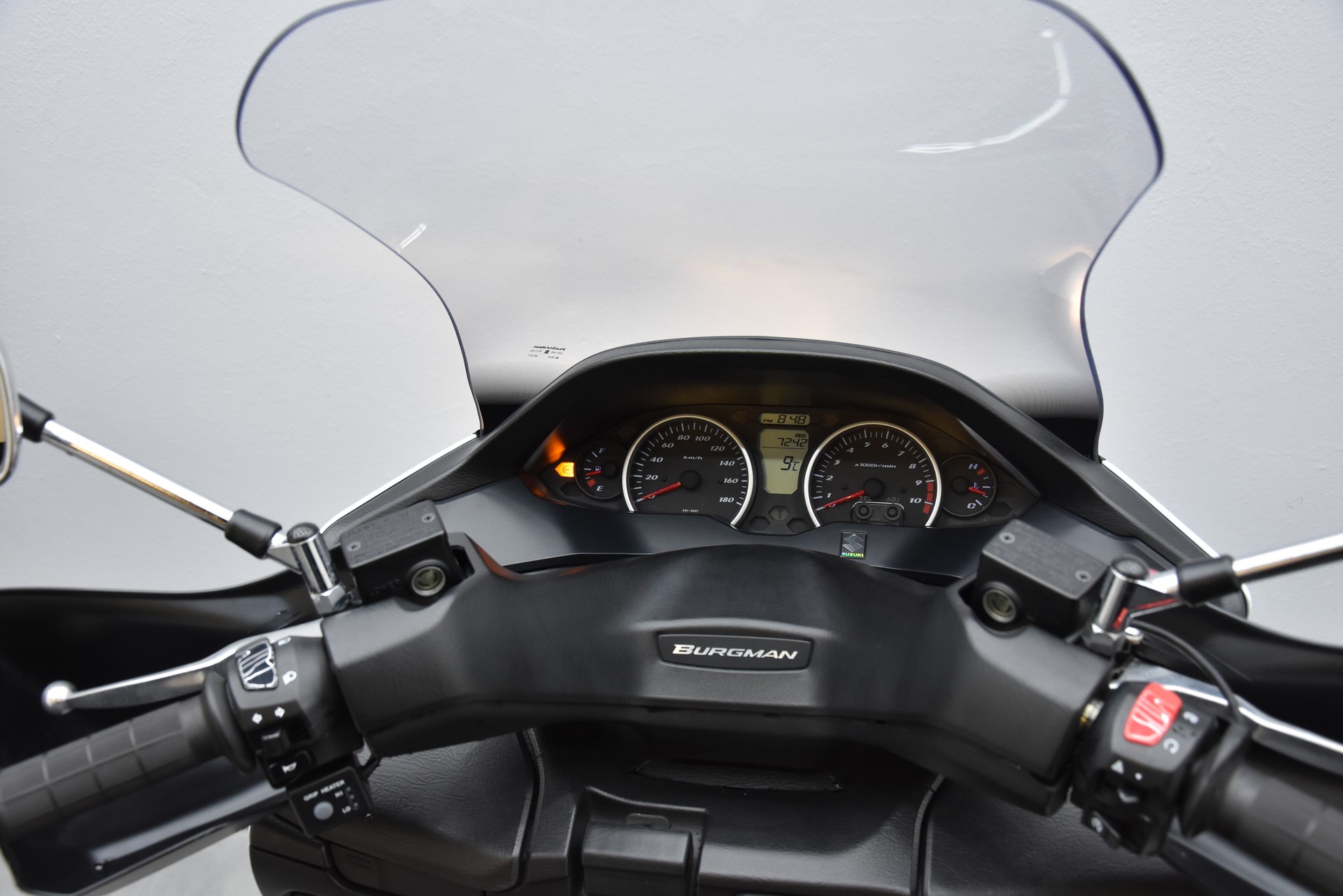 SUZUKI AN 400 Z Burgman-showroom-element-3
