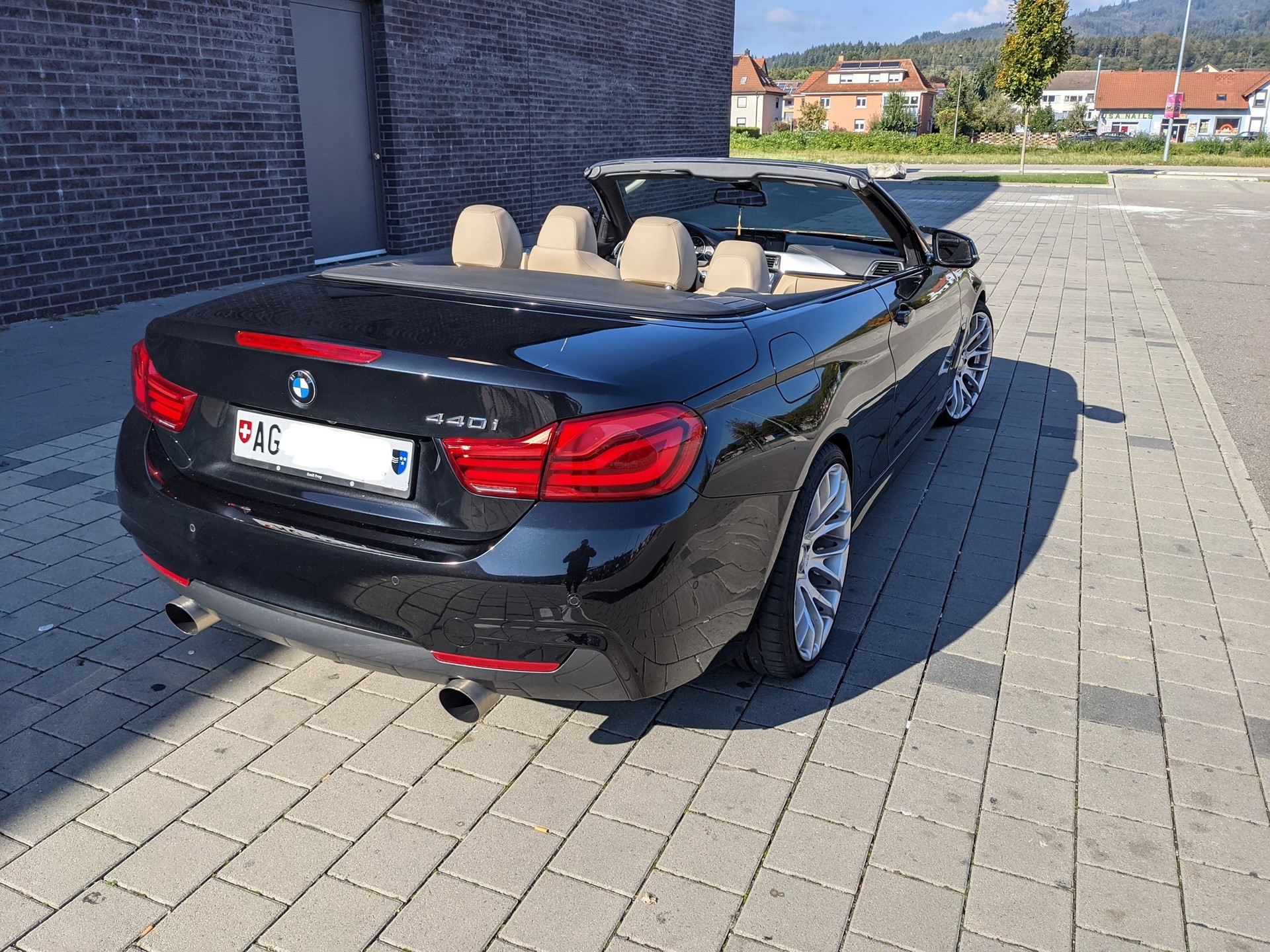 BMW 440i Cabriolet M Sport Steptronic-image-3