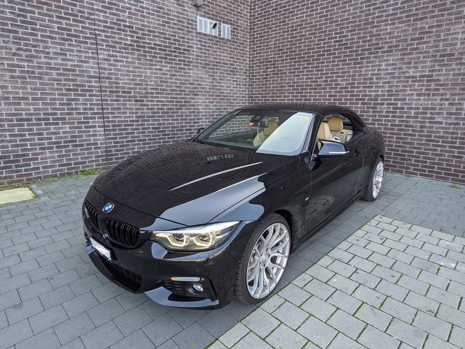 BMW 440i Cabriolet M Sport Steptronic-image-4