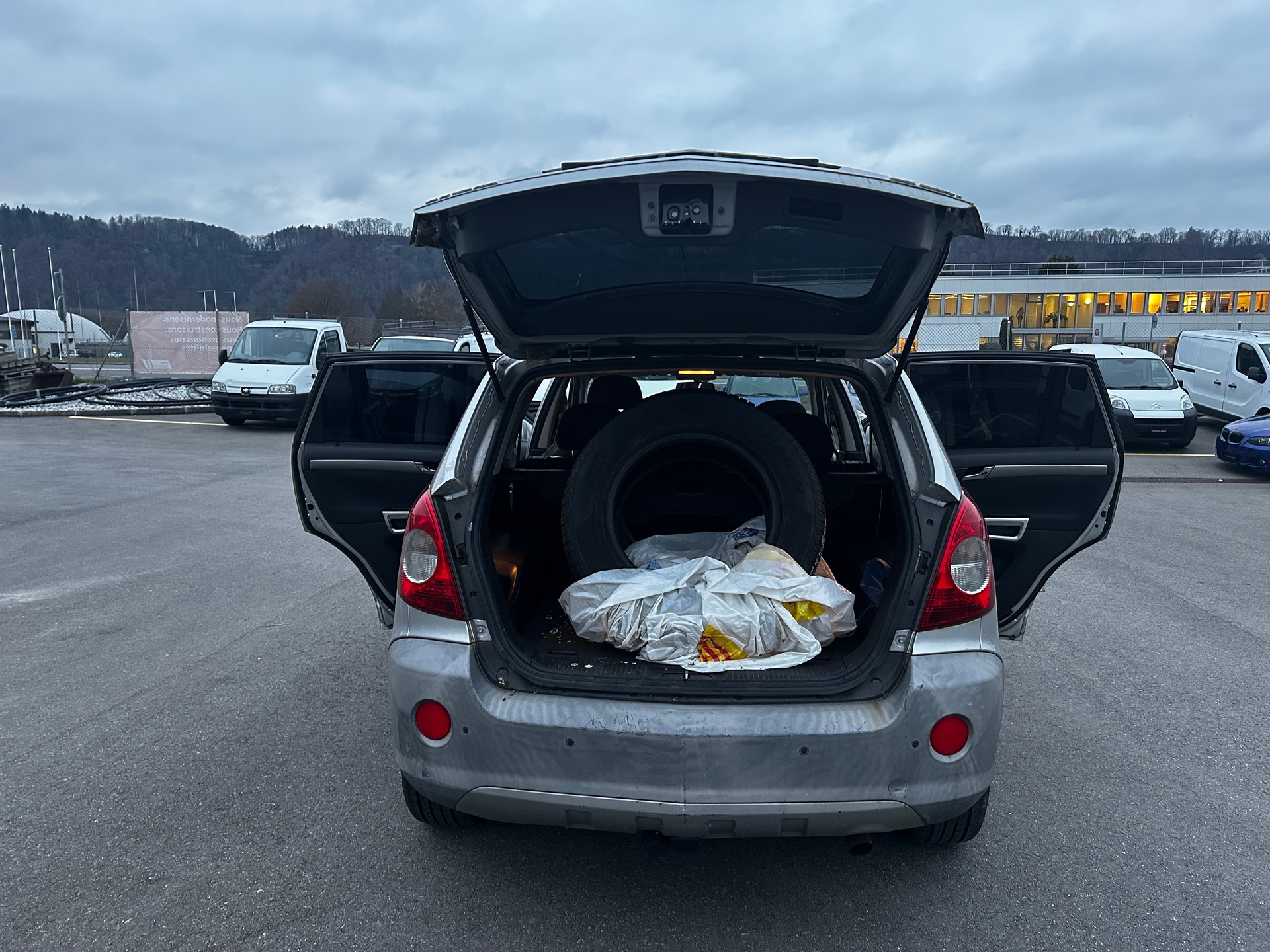 OPEL Antara 2.0 CDTi Enjoy 4WD-image-25