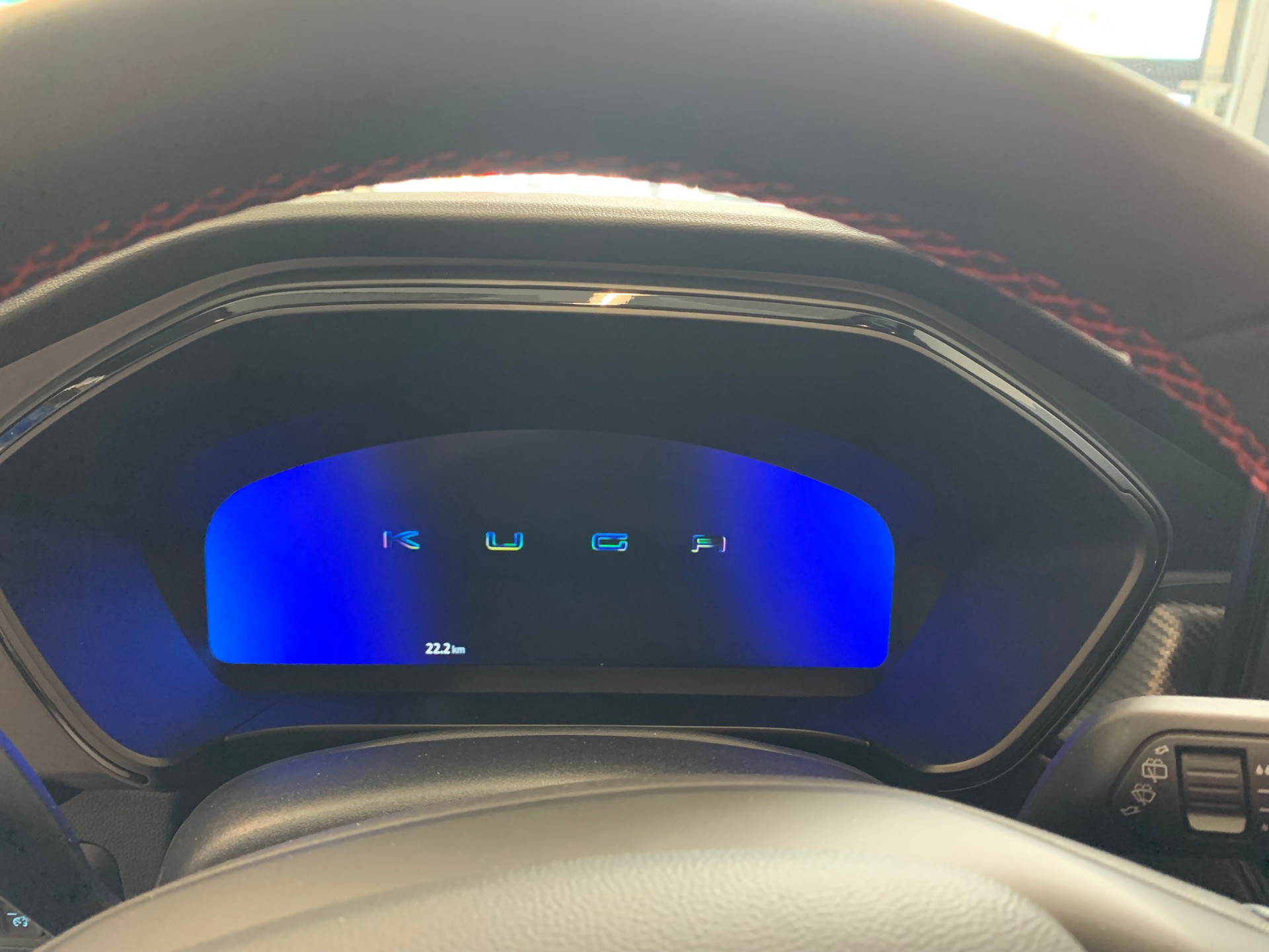 FORD Kuga 2.5 PHEV ST-Line X FWD-image-8