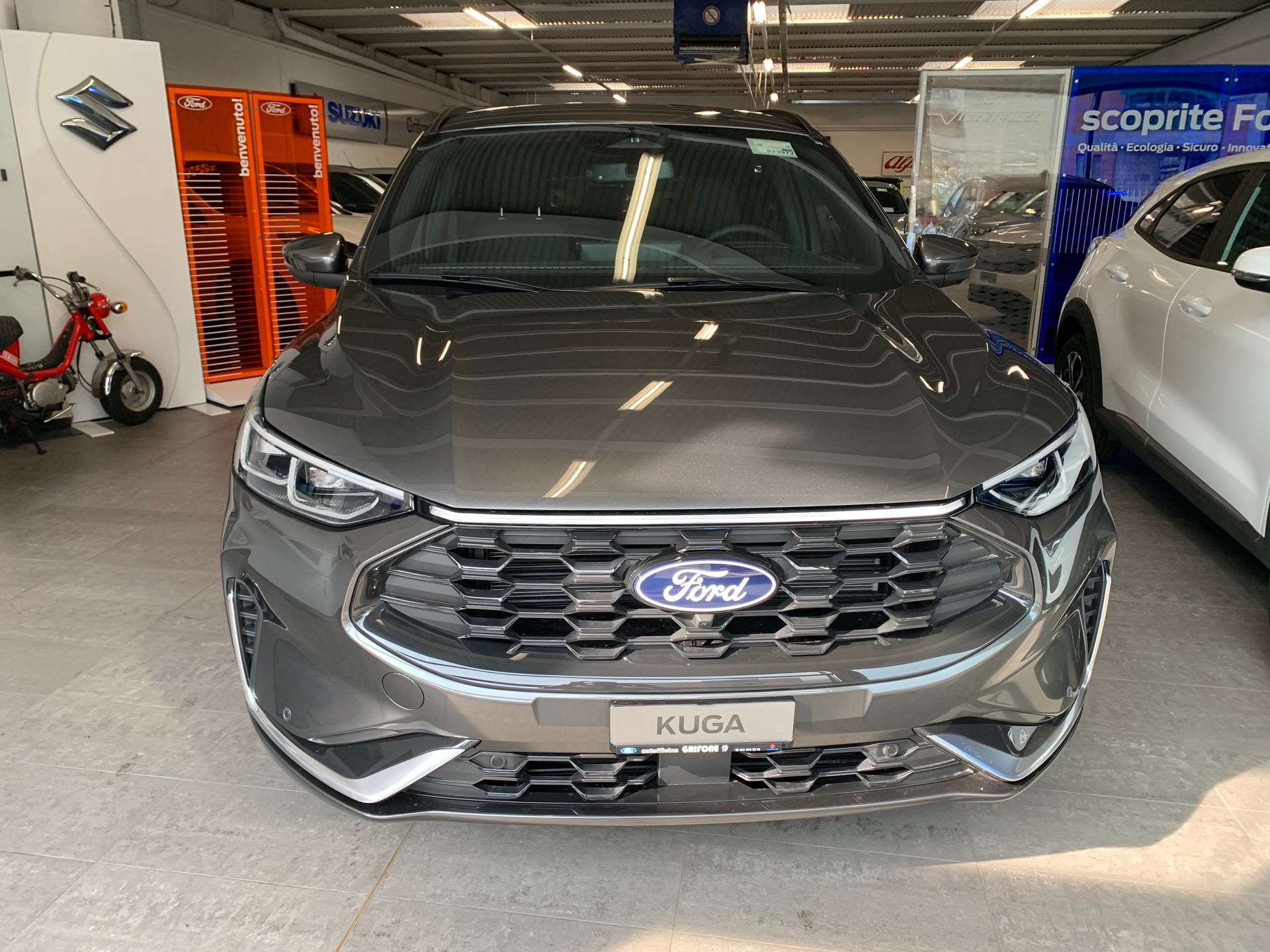FORD Kuga 2.5 PHEV ST-Line X FWD