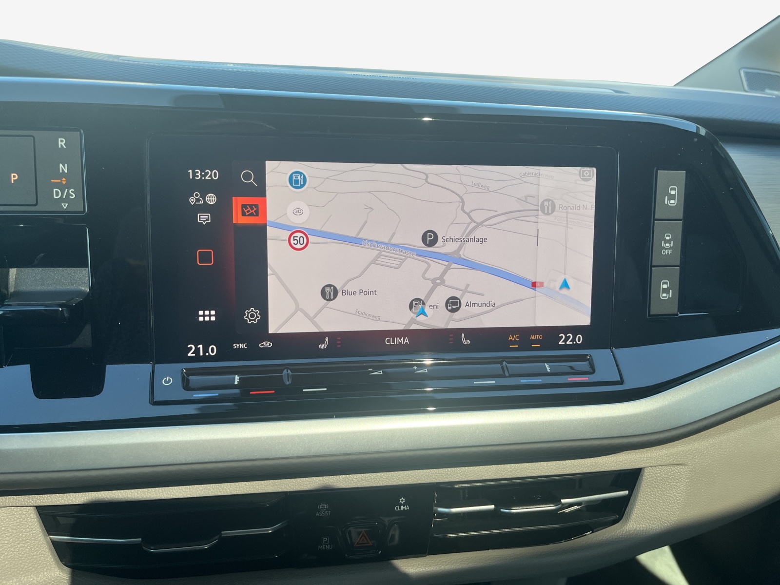 VW Multivan 2.0 TSI Life DSG-image-12