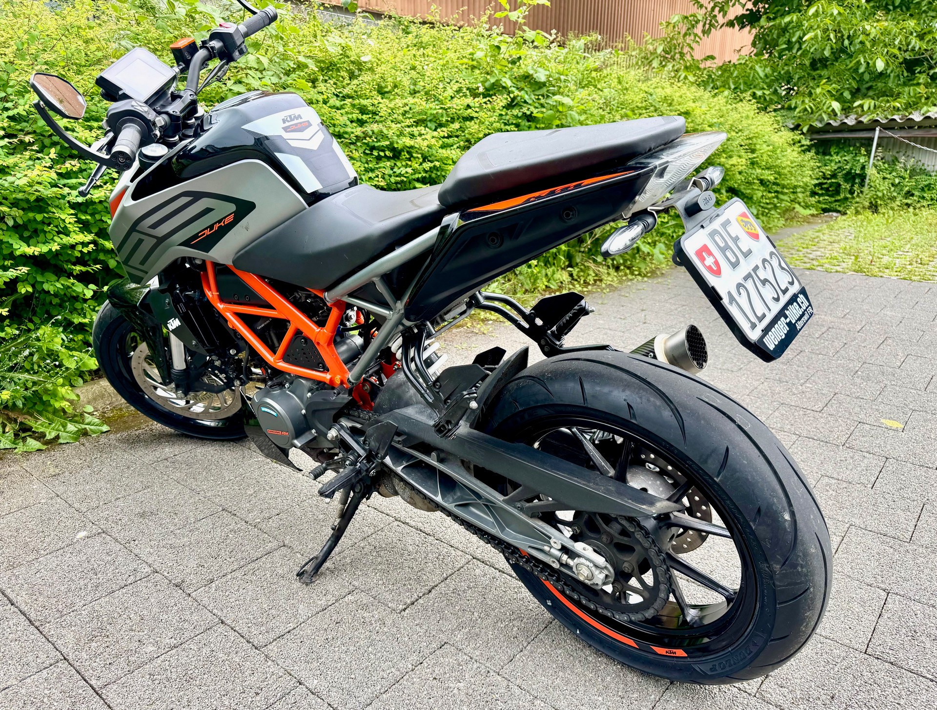 KTM 125 Duke-image-2