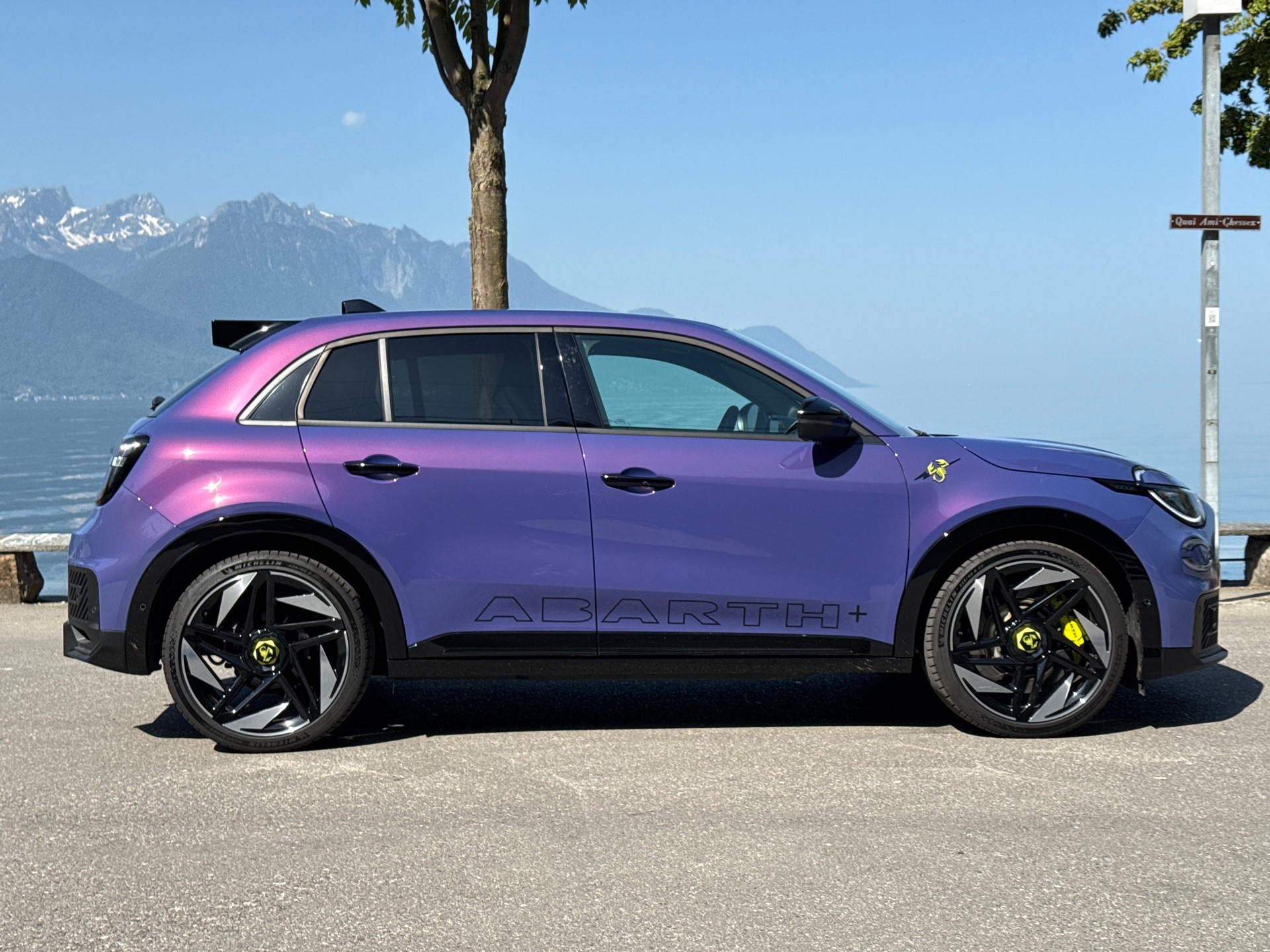 FIAT Abarth 600e Scorpionissima-image-15
