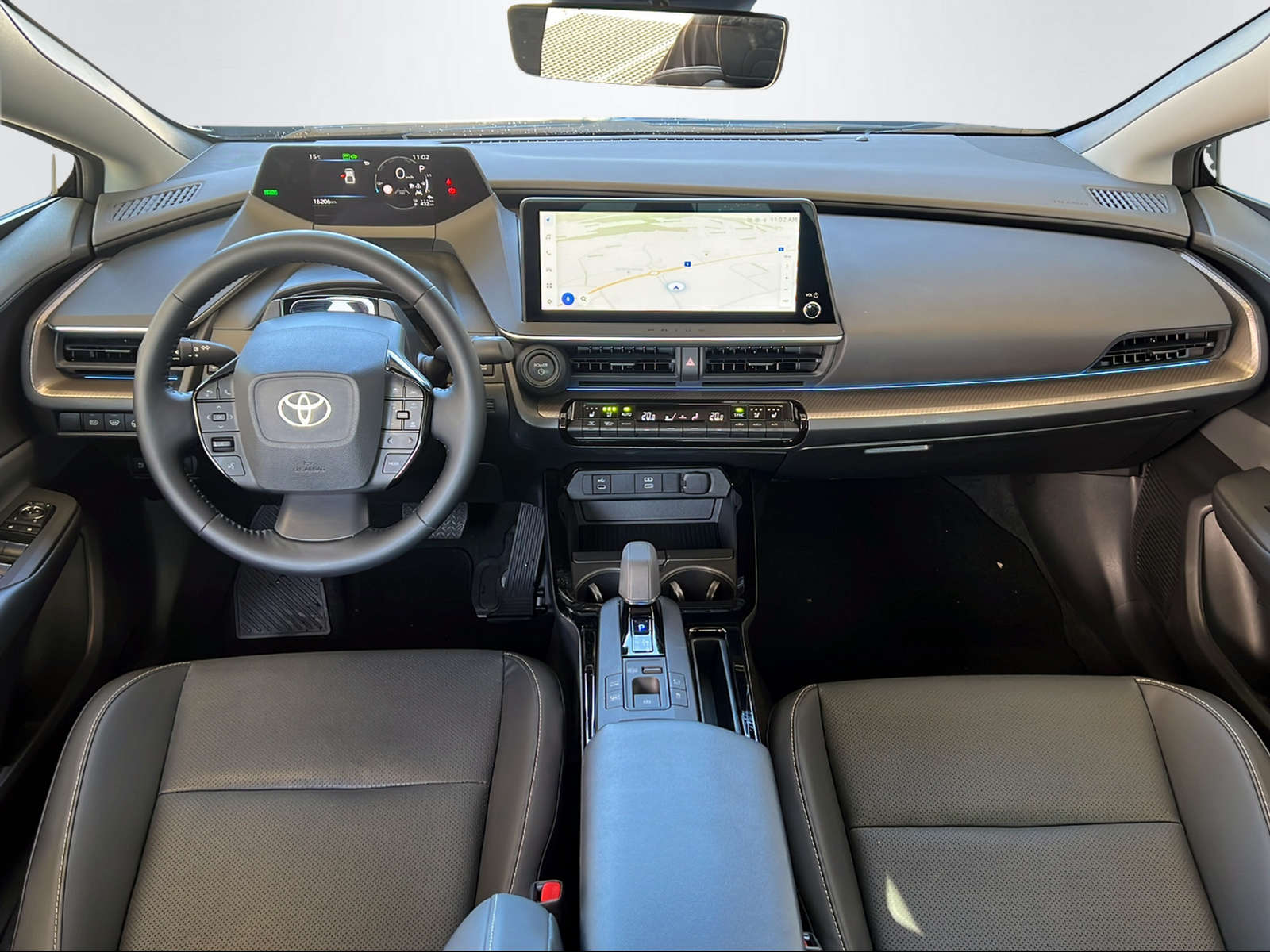 TOYOTA Prius 2.0 Plug-In-Hybrid Premium-image-11
