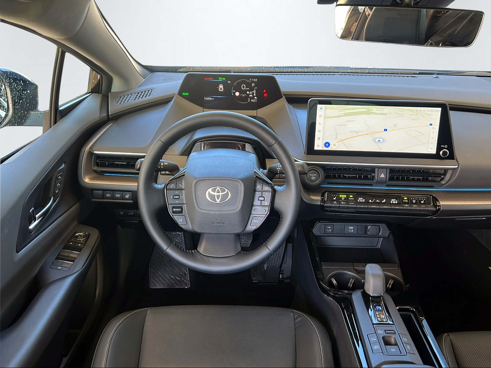 TOYOTA Prius 2.0 Plug-In-Hybrid Premium-image-12