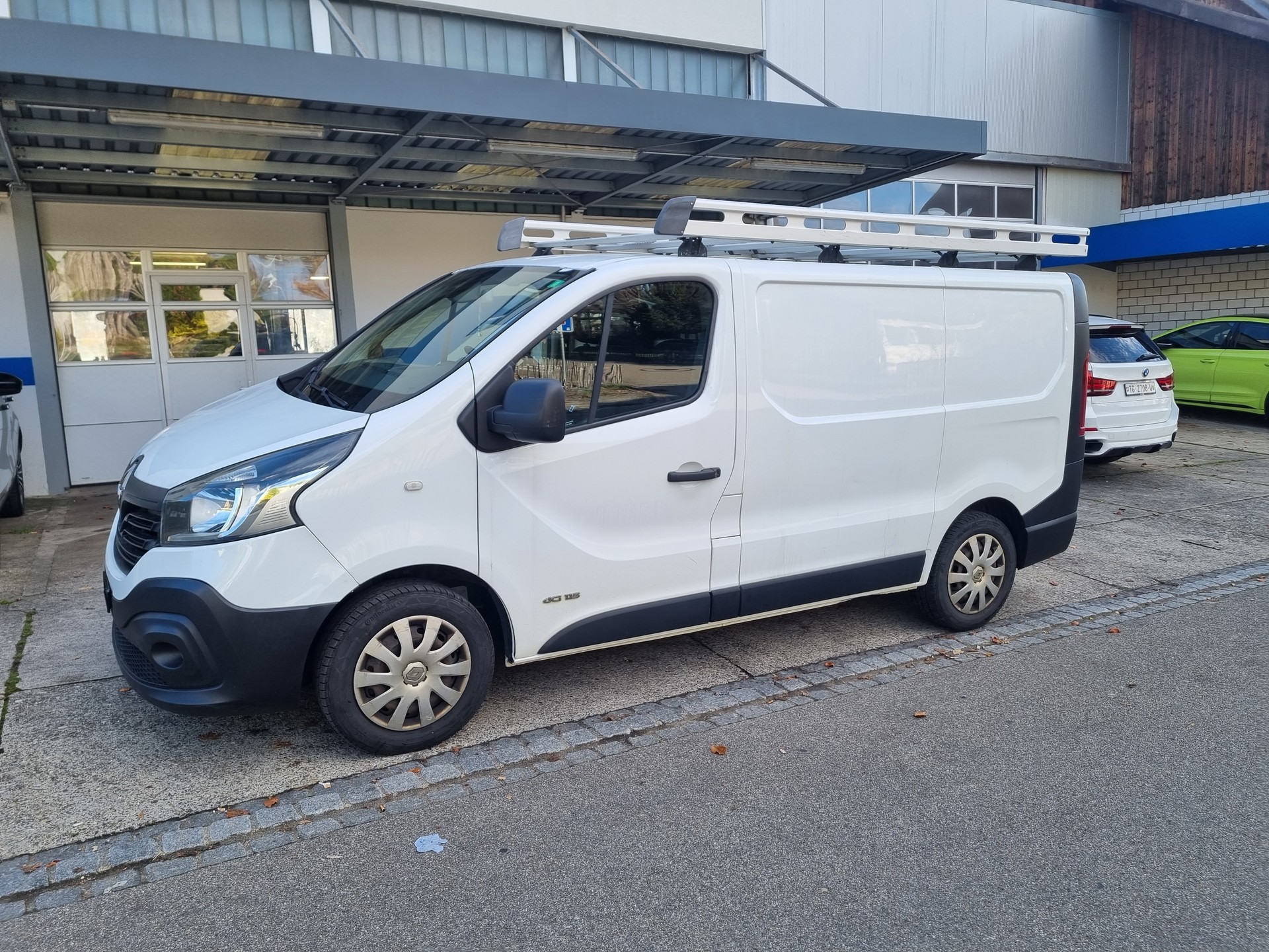 RENAULT Trafic 1.6 dCi 115 2.9t Business L1H1-image-1