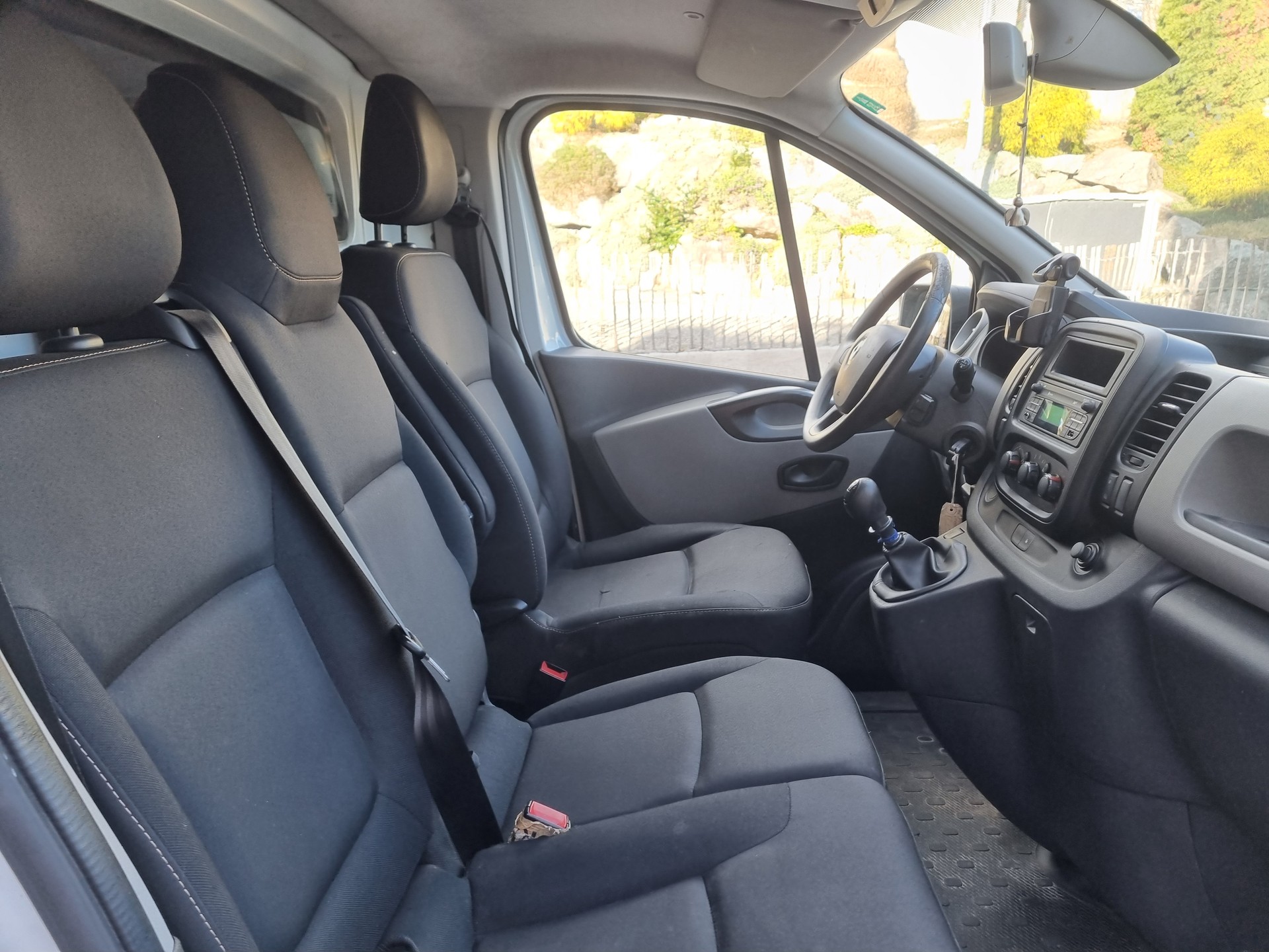 RENAULT Trafic 1.6 dCi 115 2.9t Business L1H1-image-3