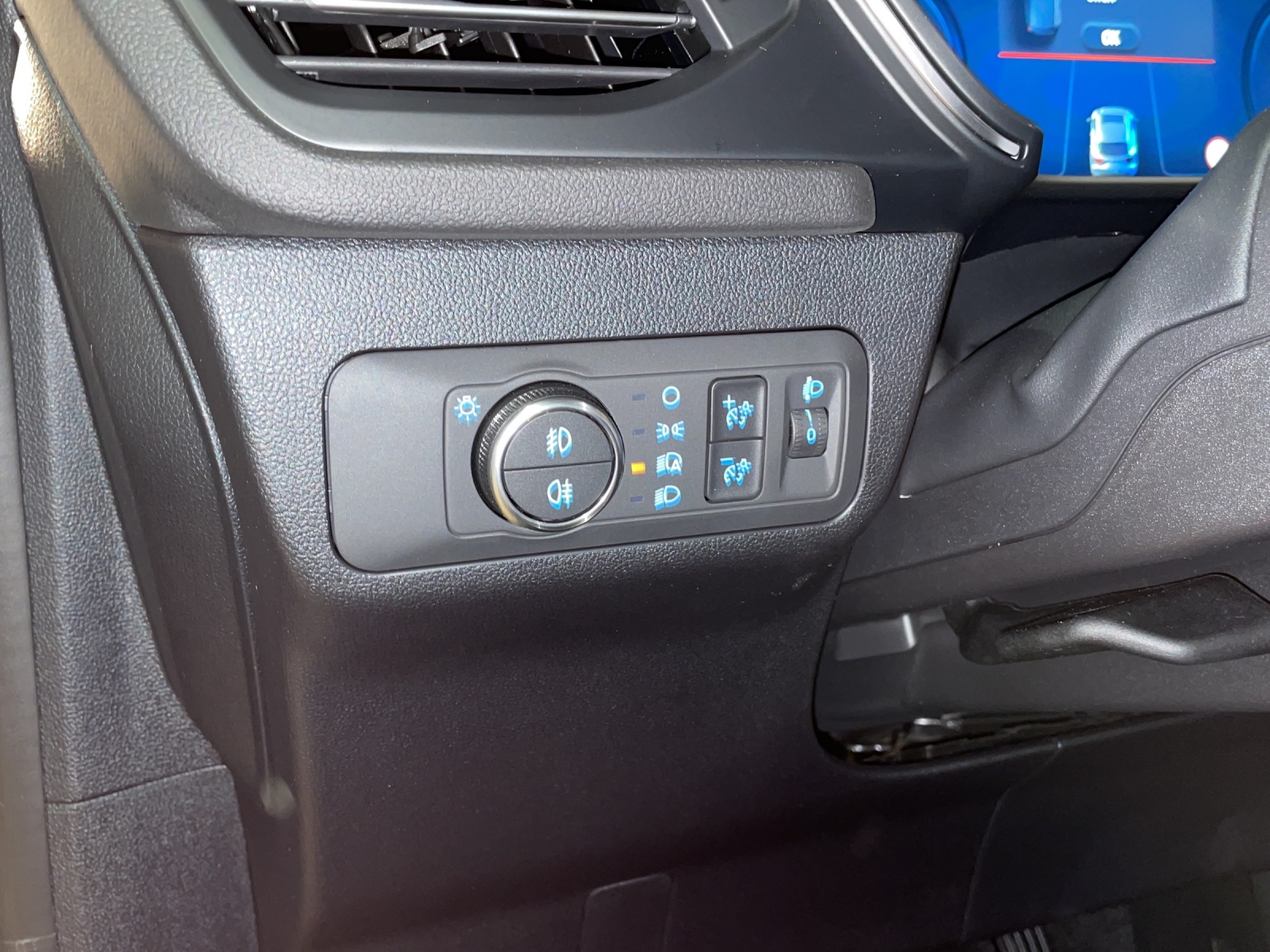 FORD Kuga 2.5 Hybrid Active 4x4-image-15