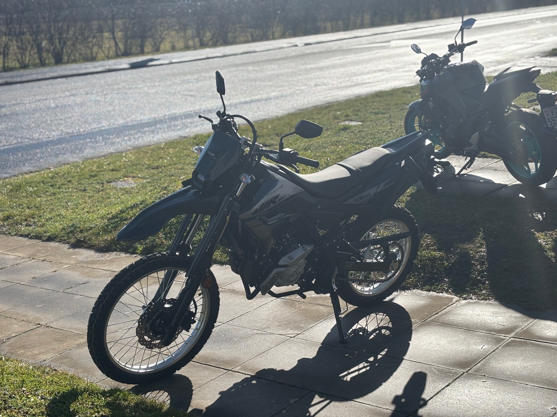 YAMAHA WR125-image-5