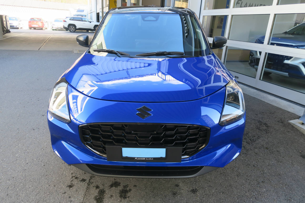 SUZUKI Swift 1.2 Sakura Sportline Top Hybrid CVT