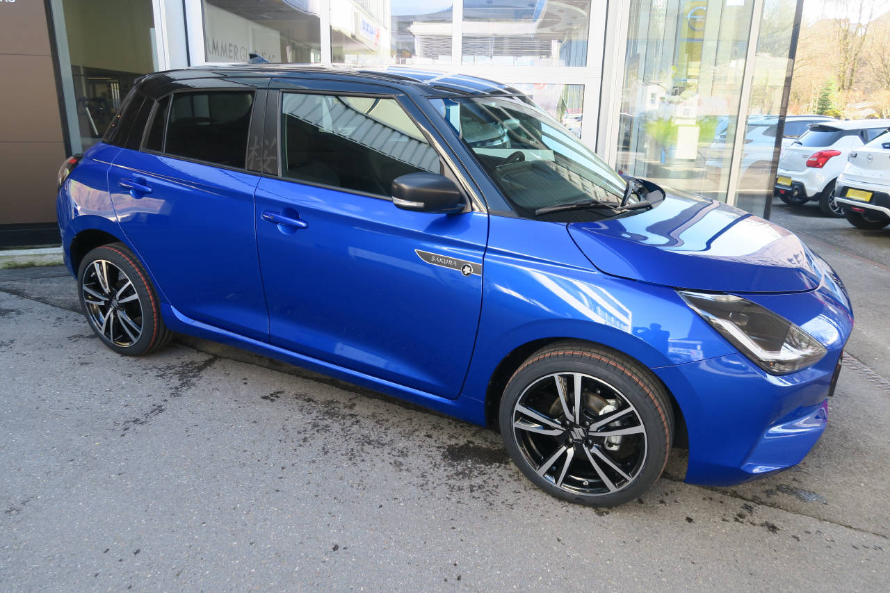 SUZUKI Swift 1.2 Sakura Sportline Top Hybrid CVT-showroom-element-1