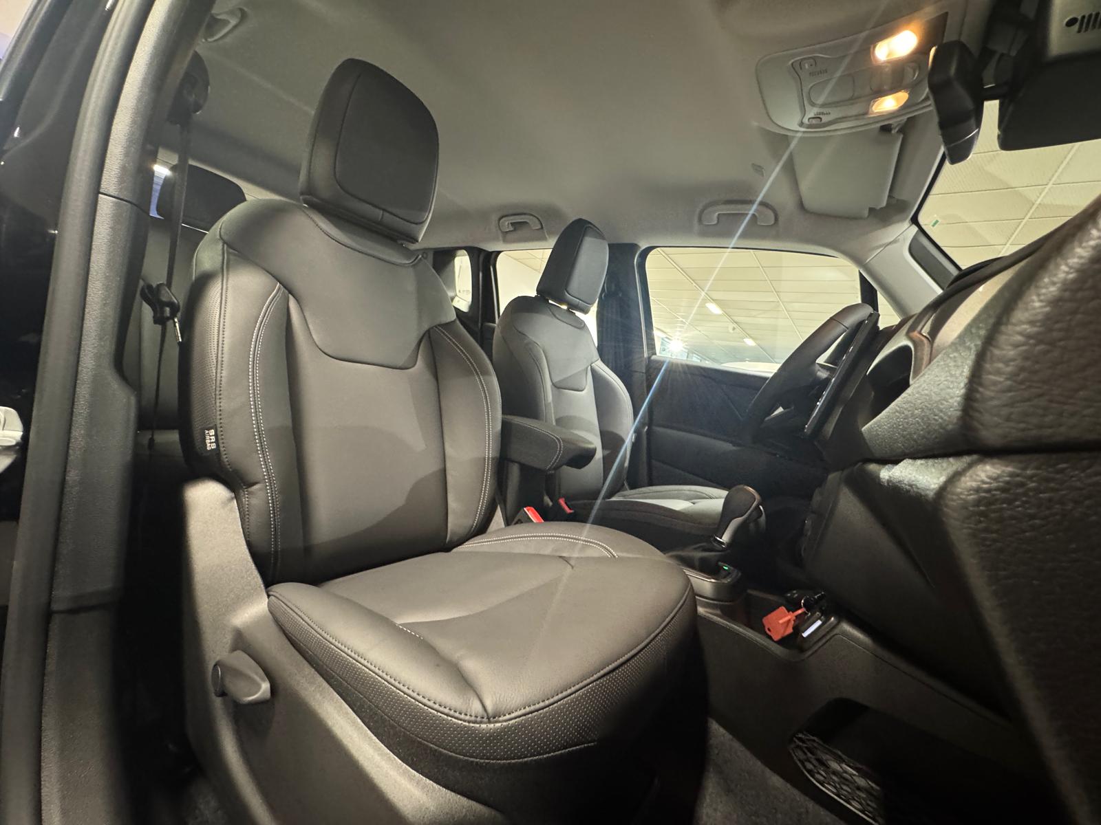 JEEP Renegade 1.5 Turbo Summit-image-11