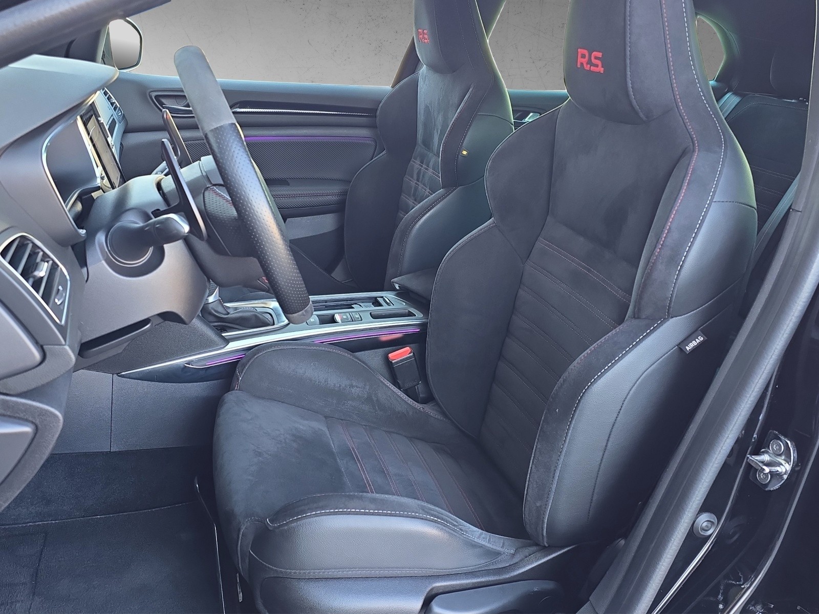 RENAULT Mégane Trophy 300 EDC-image-7