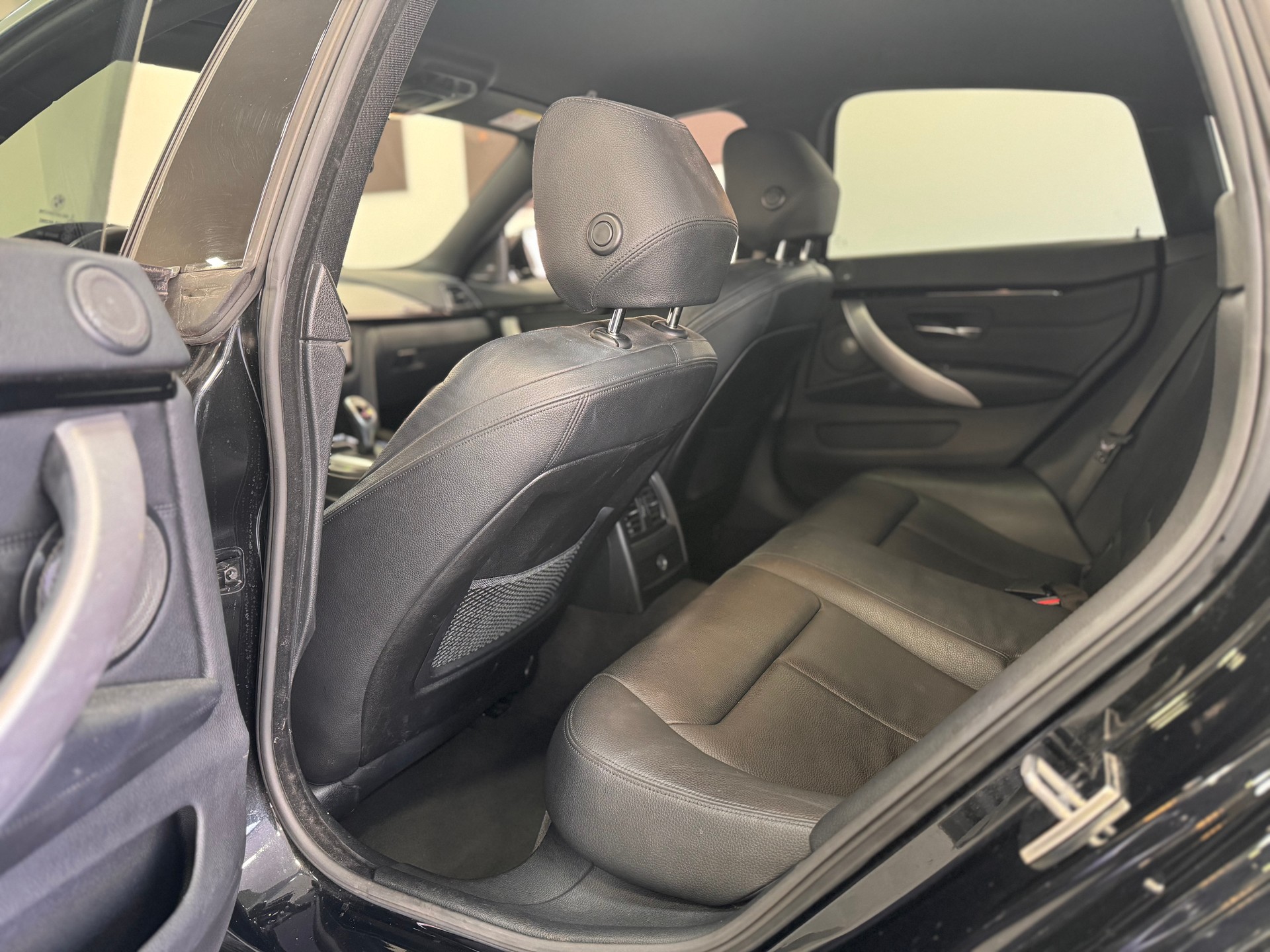 BMW 440i Gran Coupé xDrive M Sport Steptronic *Akrapovic / Facelift ohne OPF / Head-Up Display / Apple Carplay / Surround View*-image-8