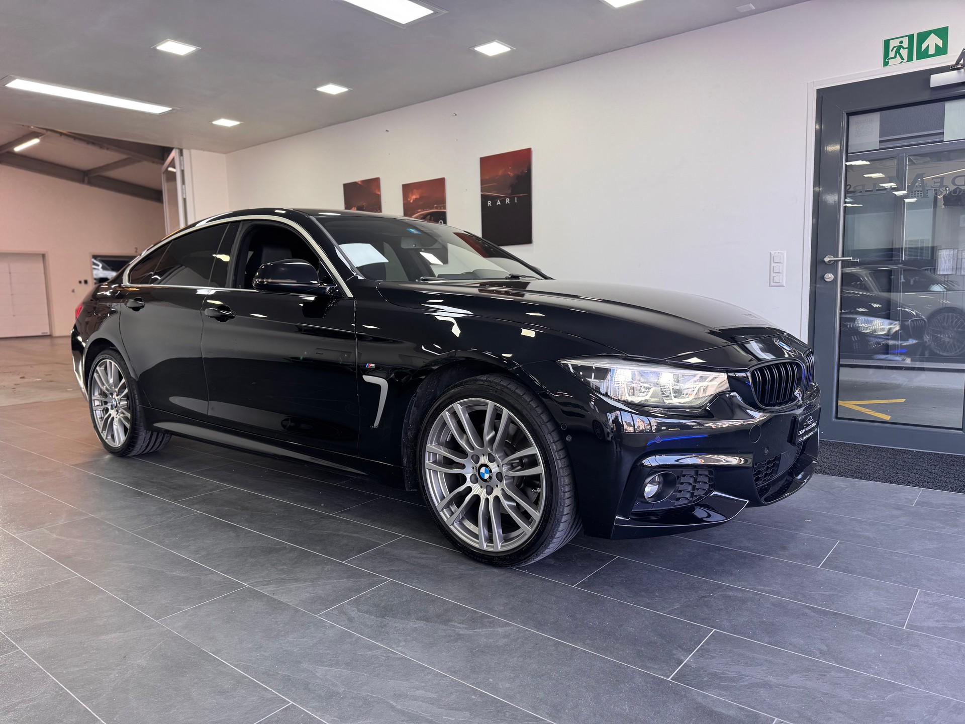 BMW 440i Gran Coupé xDrive M Sport Steptronic *Akrapovic / Facelift ohne OPF / Head-Up Display / Apple Carplay / Surround View*-image-2