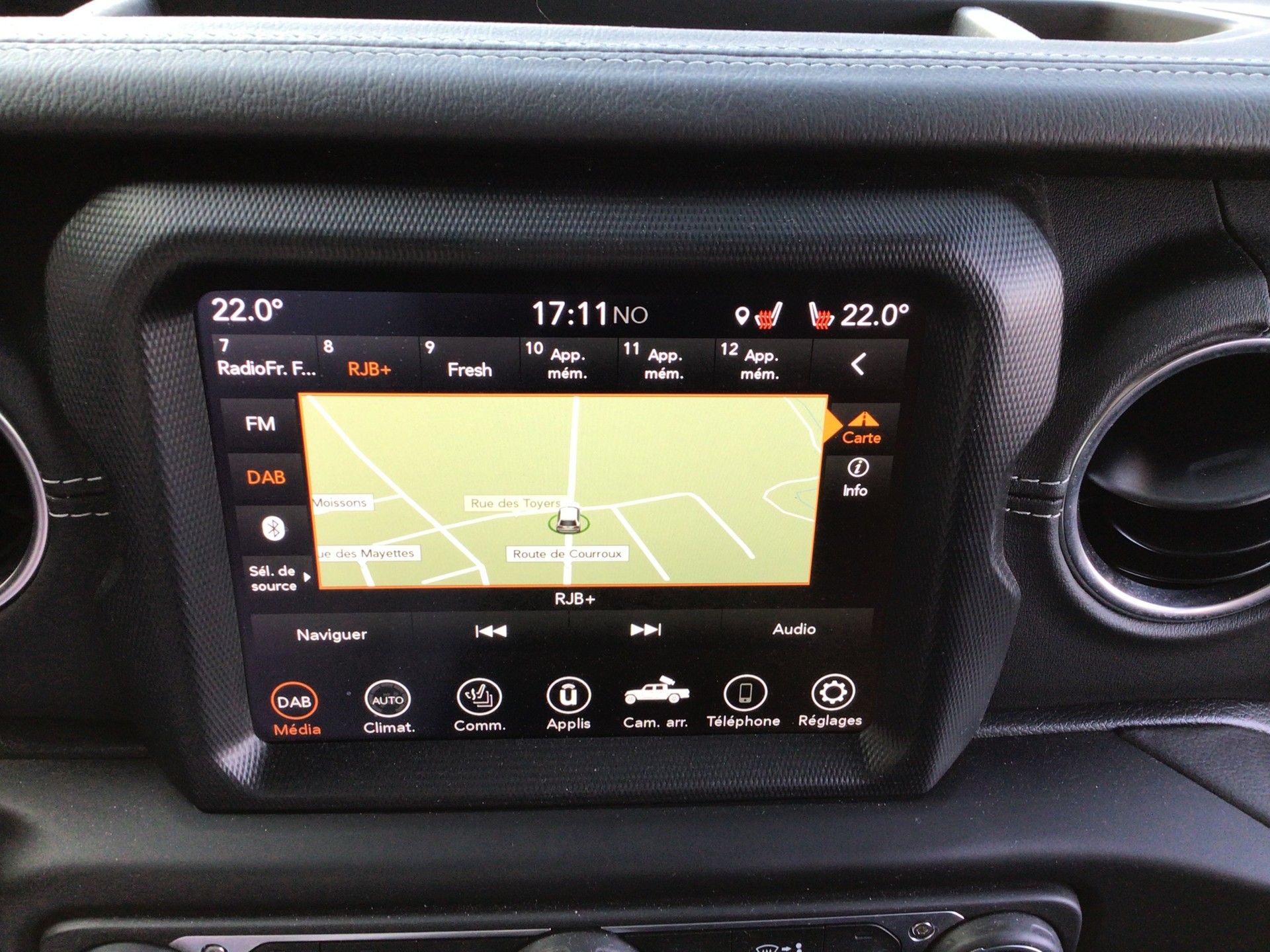 JEEP Gladiator 3.0 V6 Overland-image-10