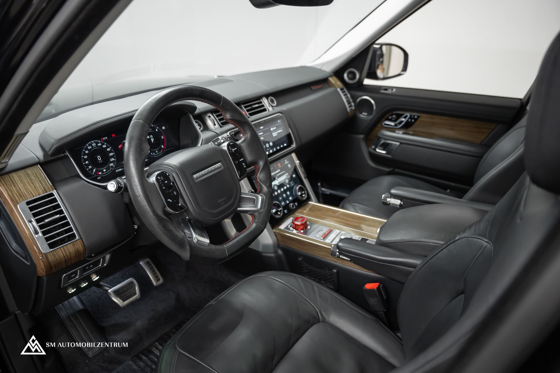 LAND ROVER Range Rover 3.0 SDV6 HSE / Trittbretter / Panorama / Soft Close-image-16