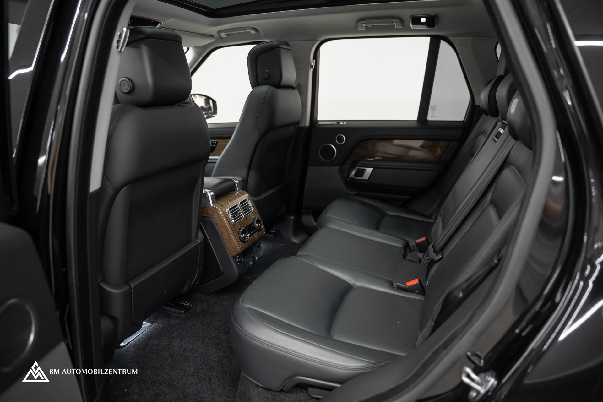 LAND ROVER Range Rover 3.0 SDV6 HSE / Trittbretter / Panorama / Soft Close-image-19