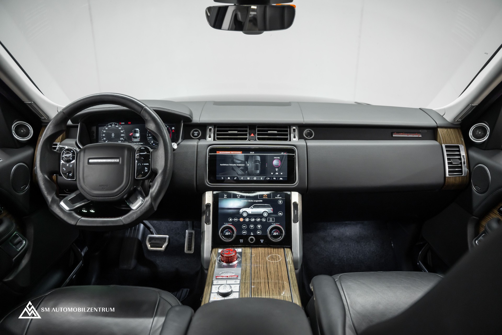 LAND ROVER Range Rover 3.0 SDV6 HSE / Trittbretter / Panorama / Soft Close-image-15